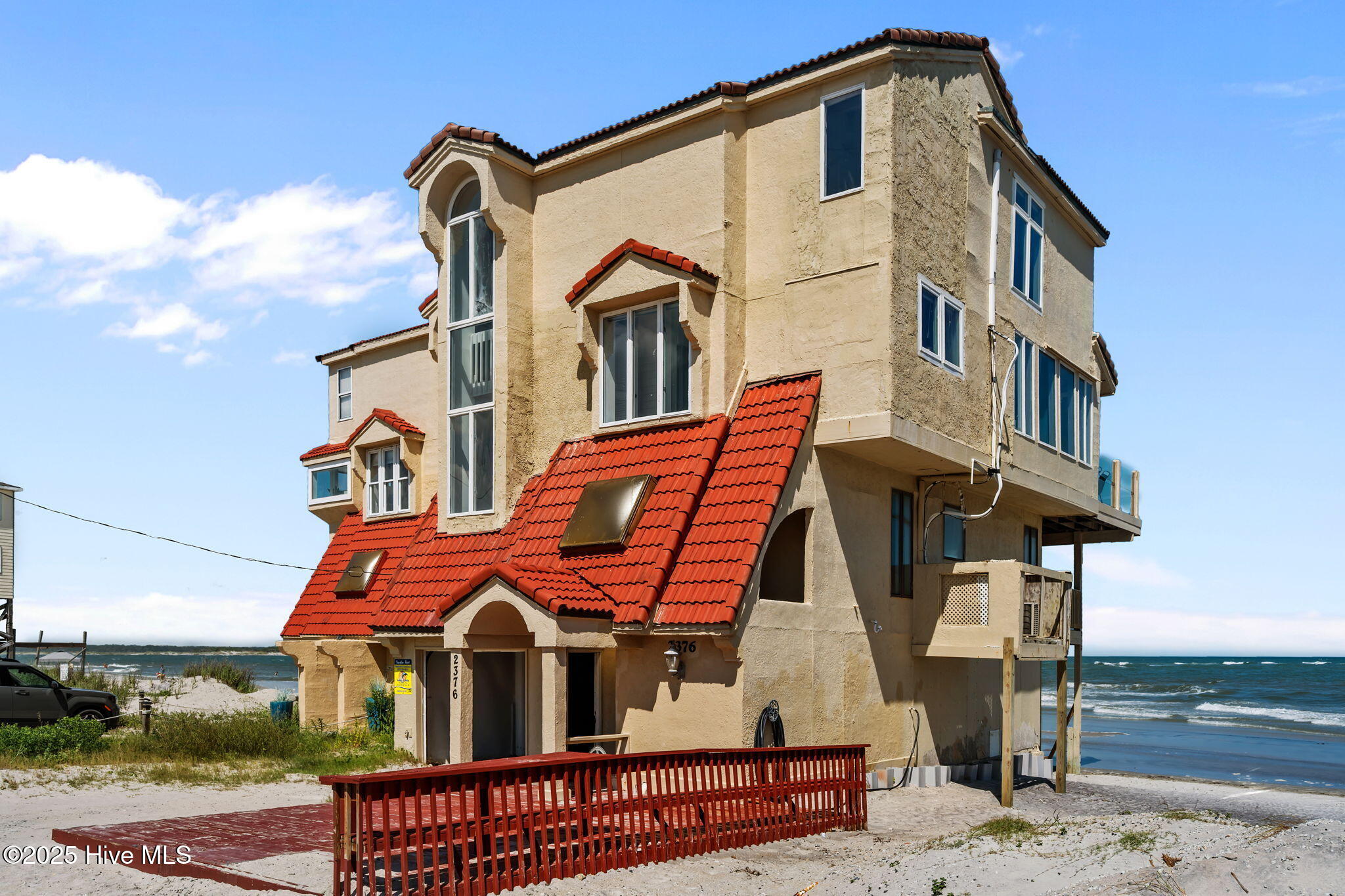 Homes for sale in North Topsail Beach, NC | 2376 New River Inlet Rd, North Topsail Beach, NC 28460 | MLS# 100523349