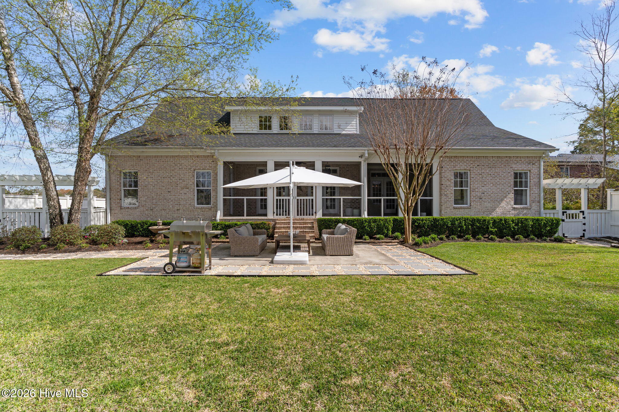 100561575 | Photo 67