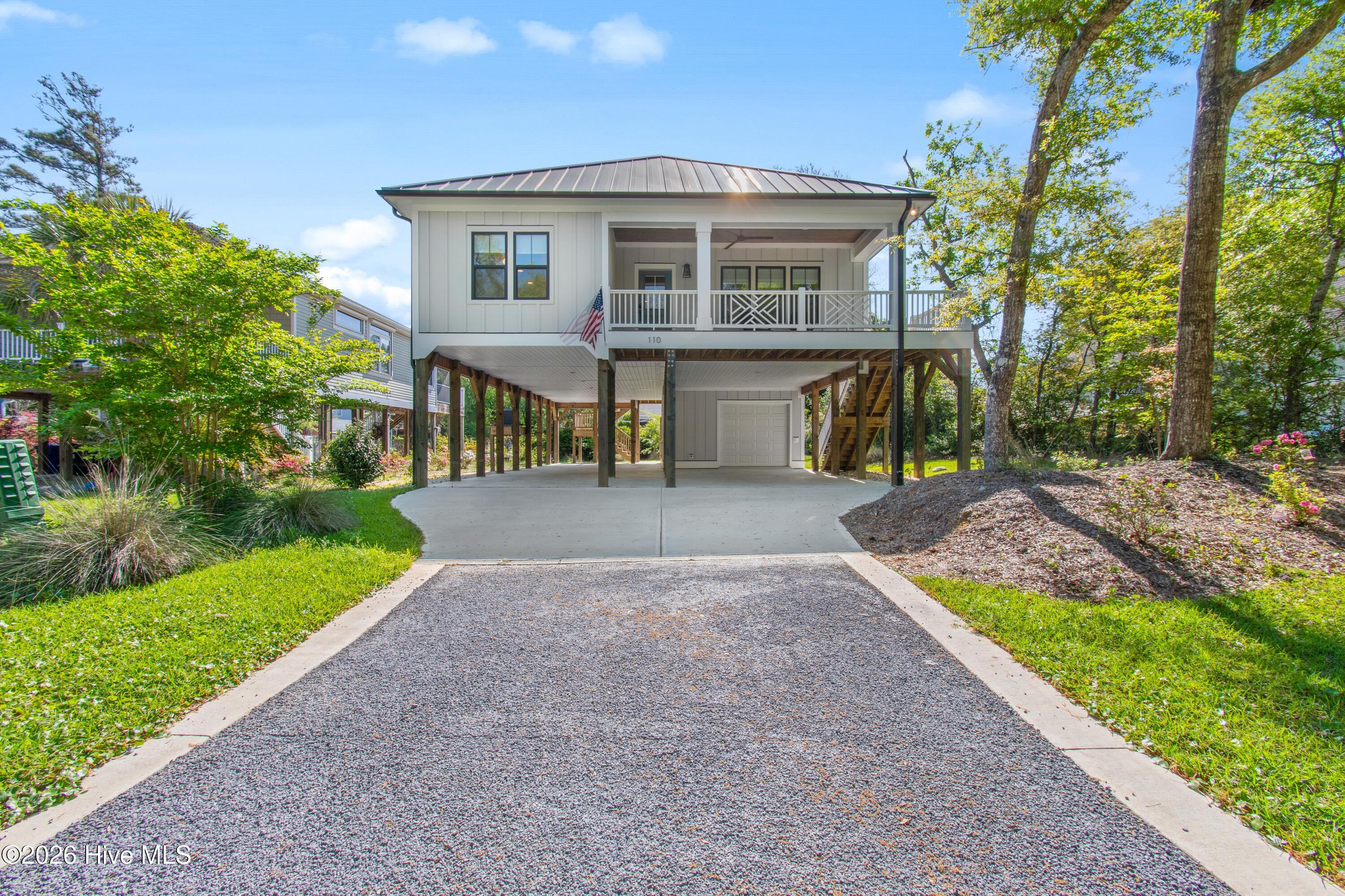 100567576 | Photo 58