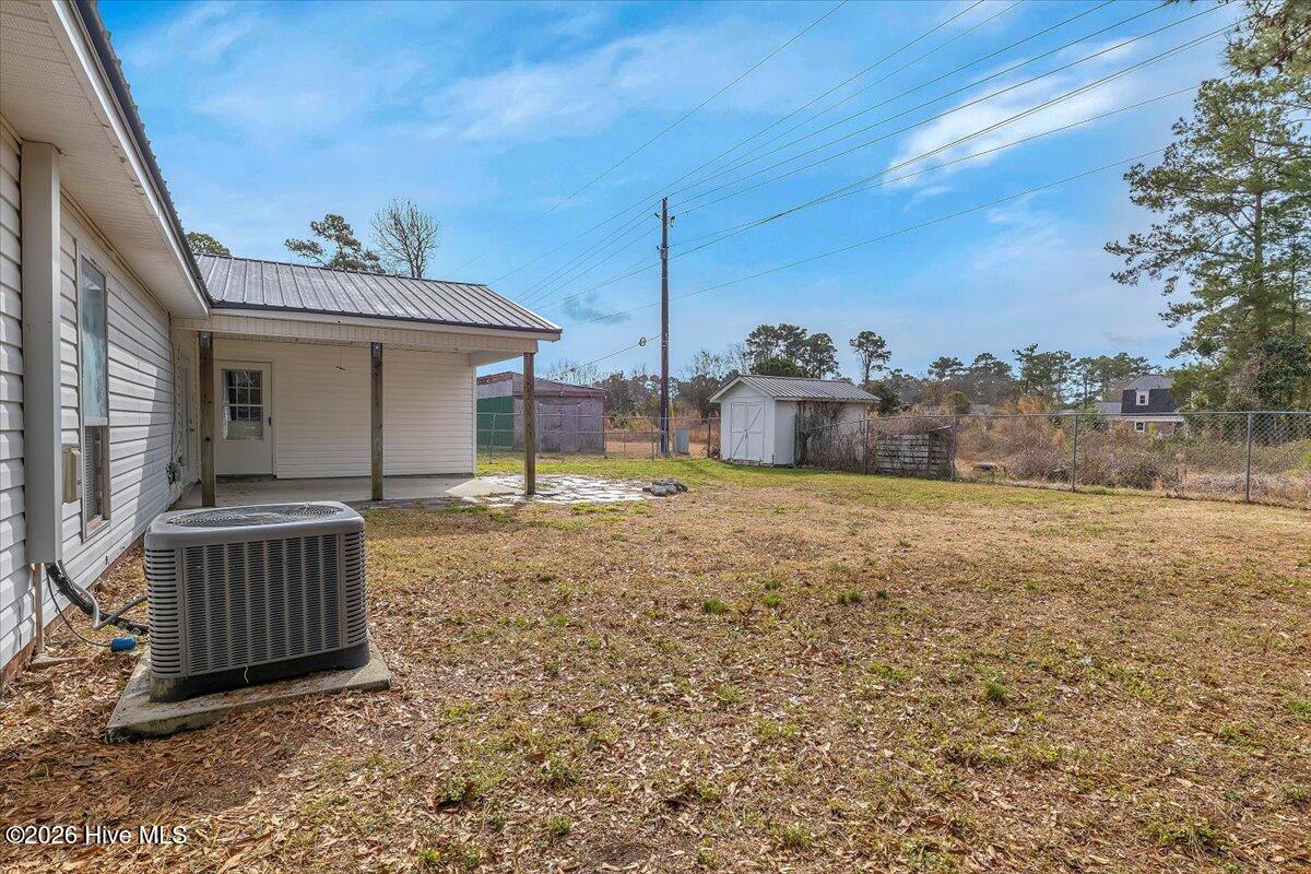 100555805 | Photo 35