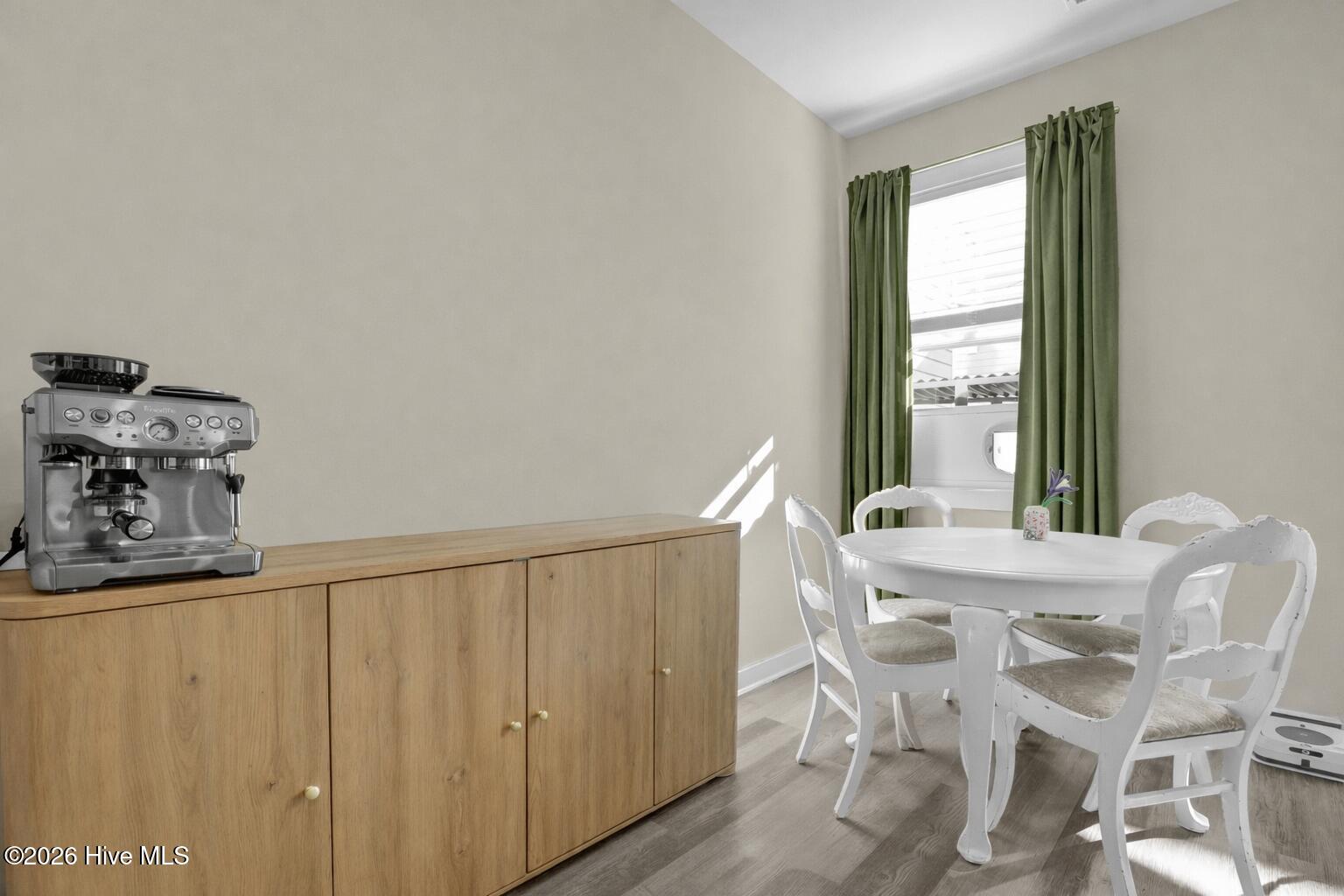 100564501 | Photo 14