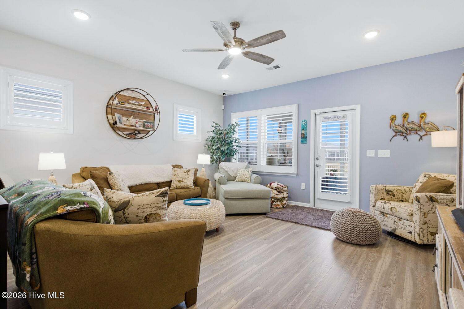 100555393 | Photo 16