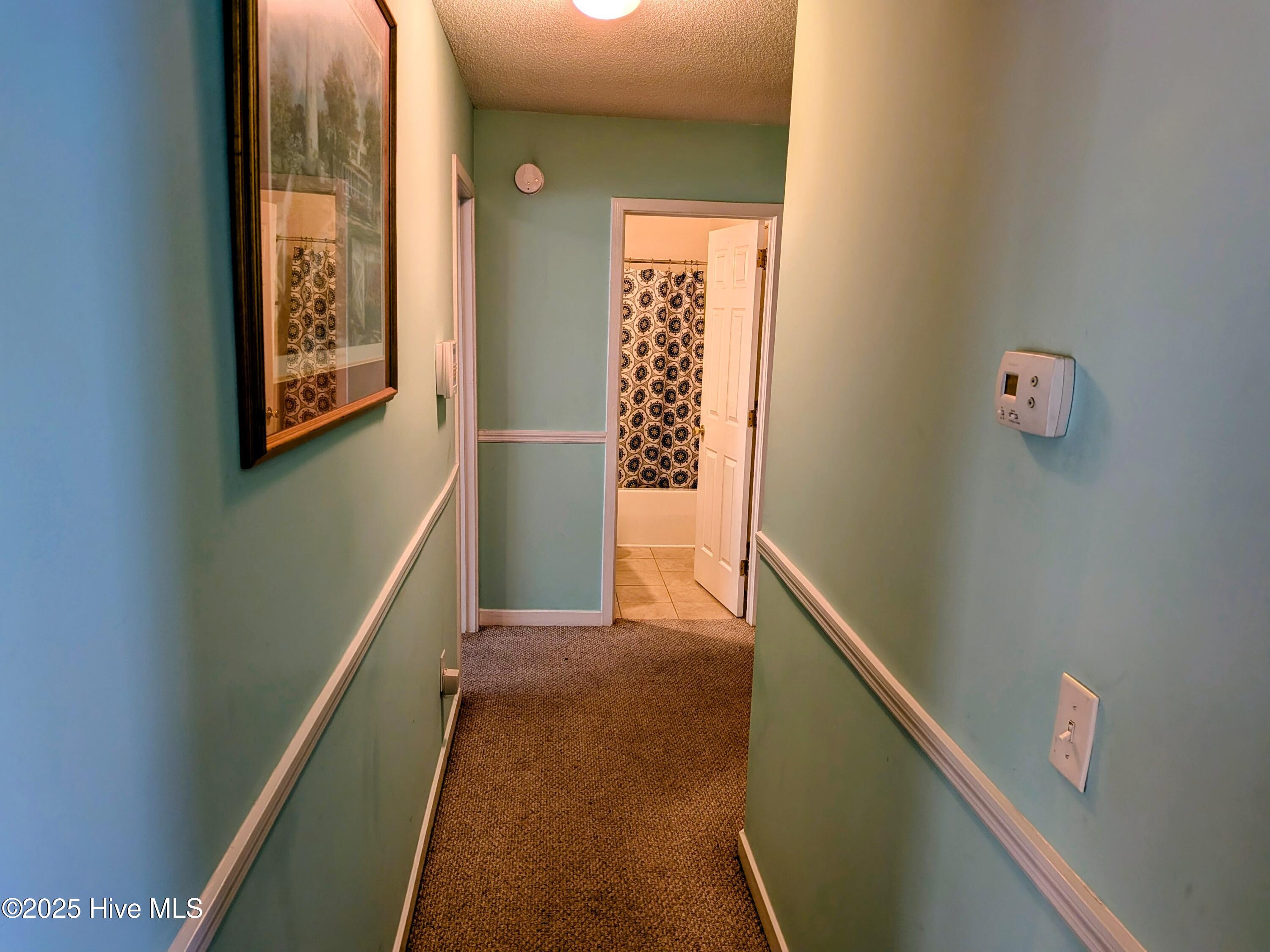 100540350 | Photo 12