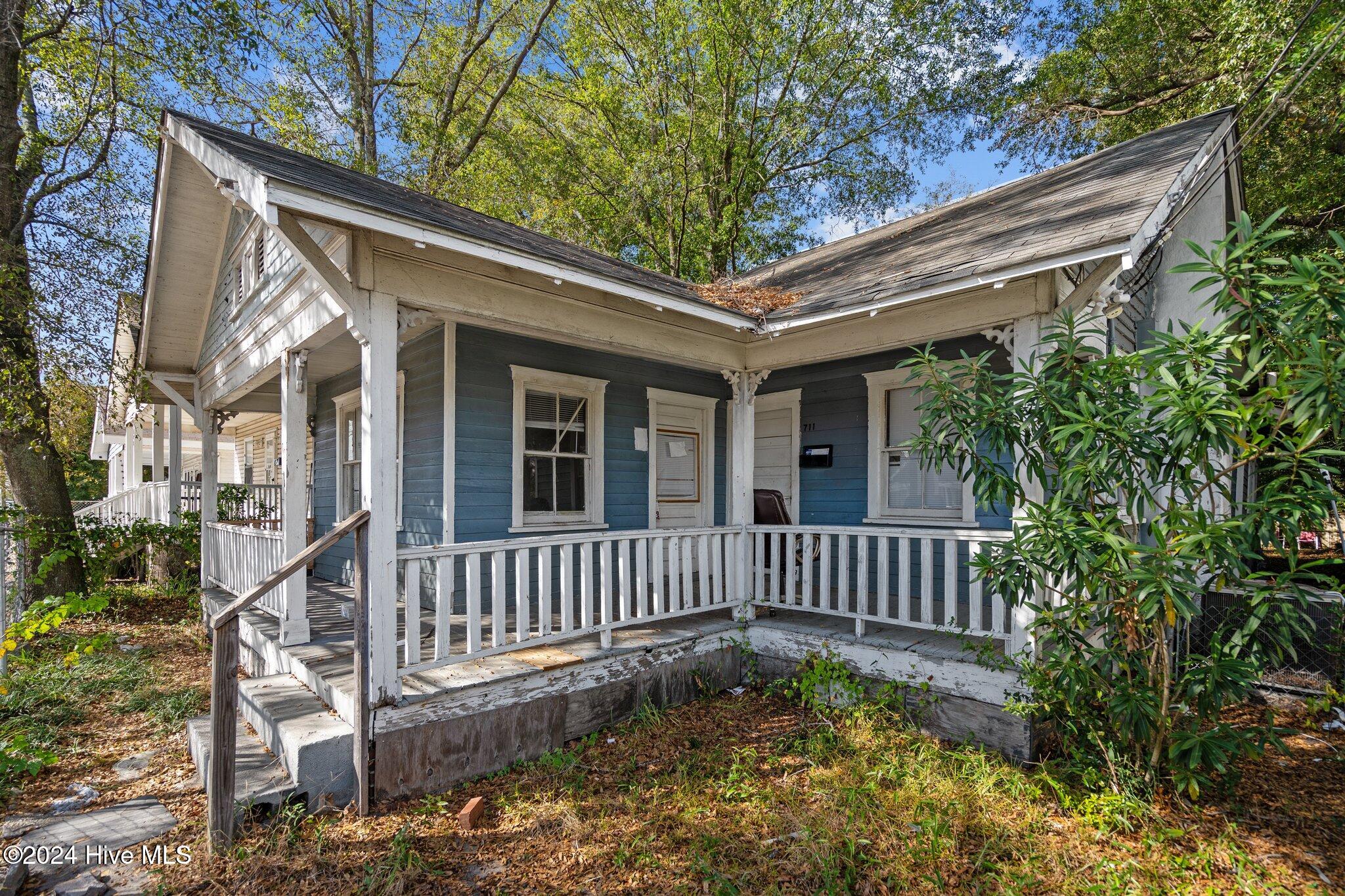 Homes for sale in Wilmington, NC | 711 Dawson St, Wilmington, NC 28401 | MLS# 100489442