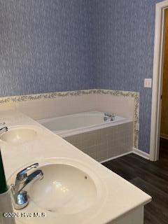 100569215 | Photo 10