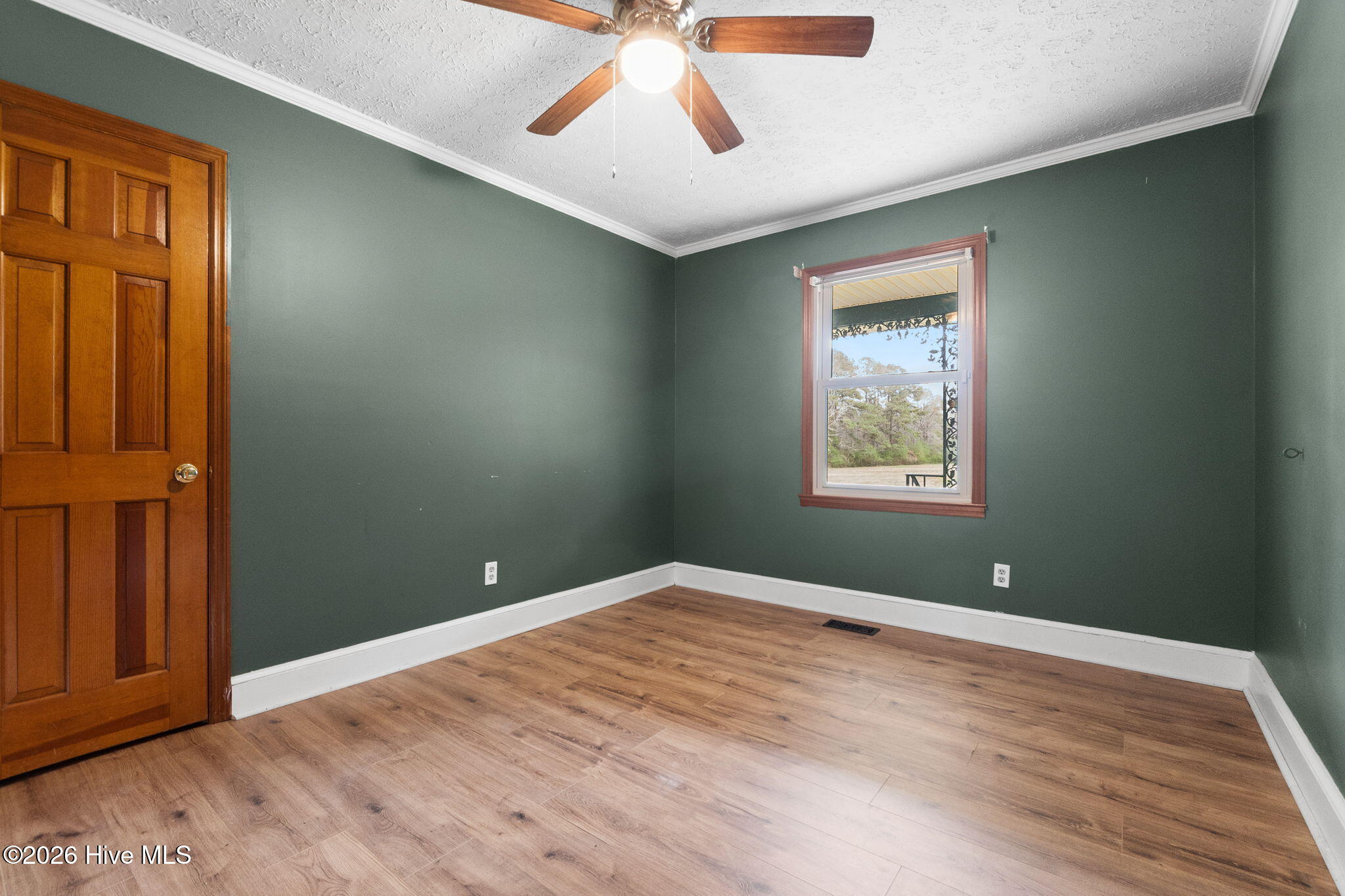 100560664 | Photo 28