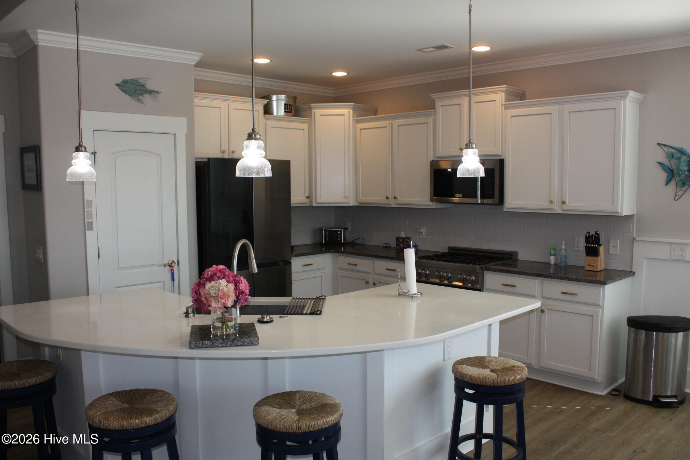 100555586 | Photo 18