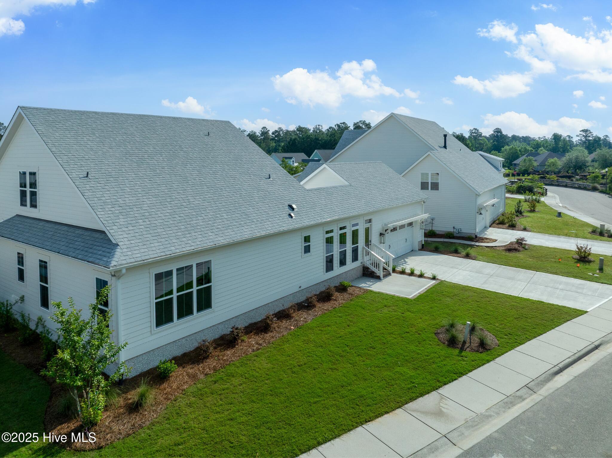 100471123 | Photo 38