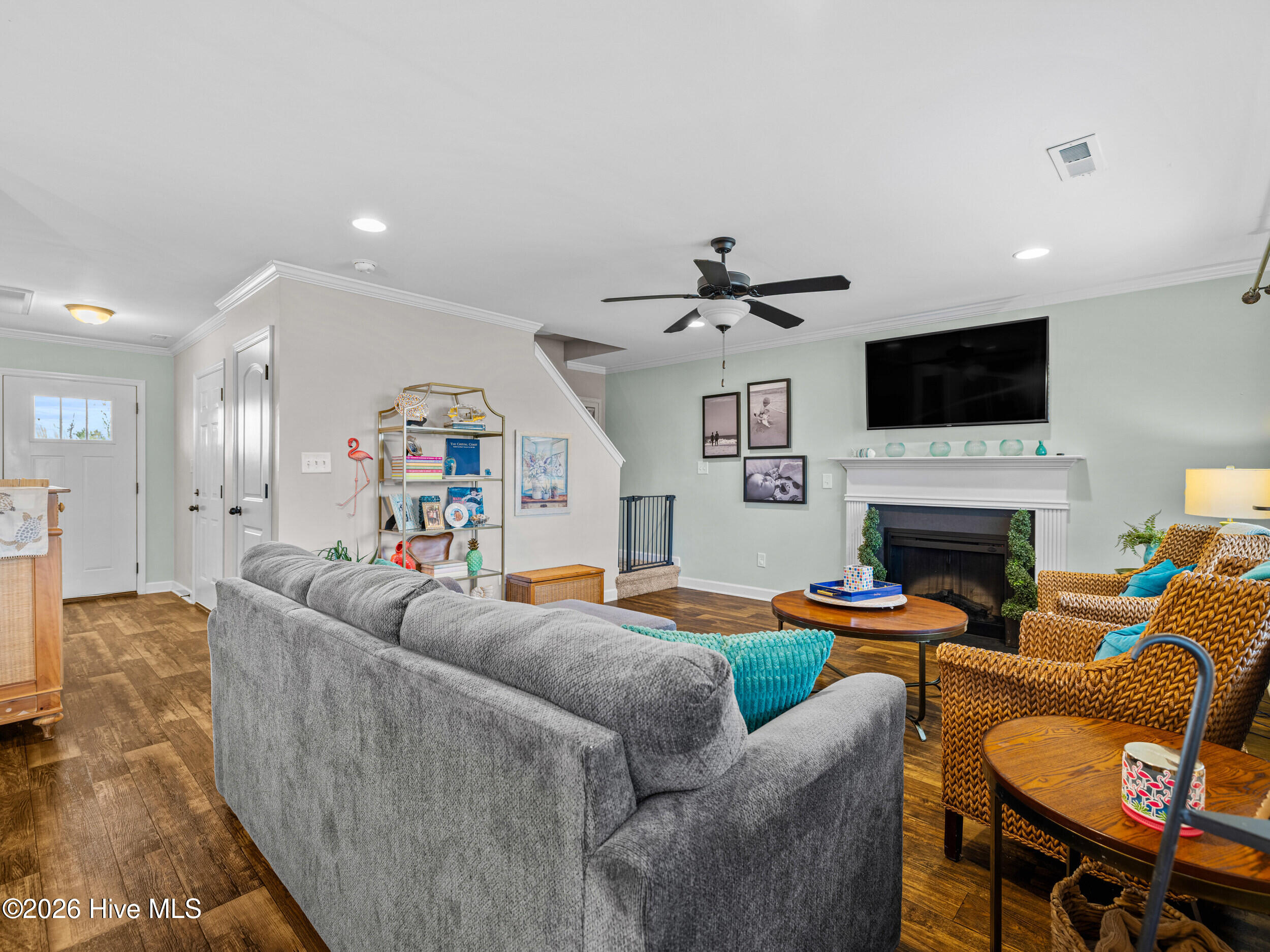 100559159 | Photo 16