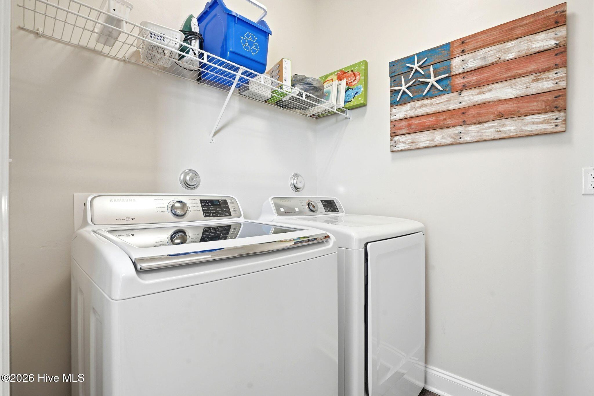 100561242 | Photo 30