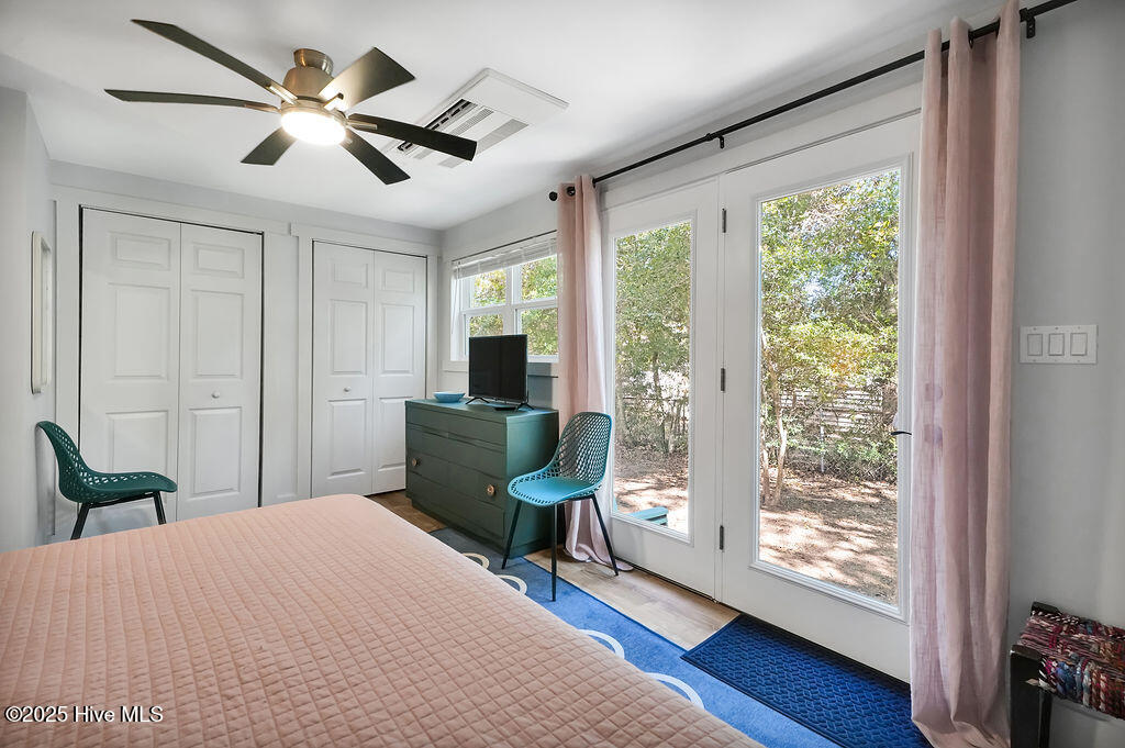 100538835 | Photo 22