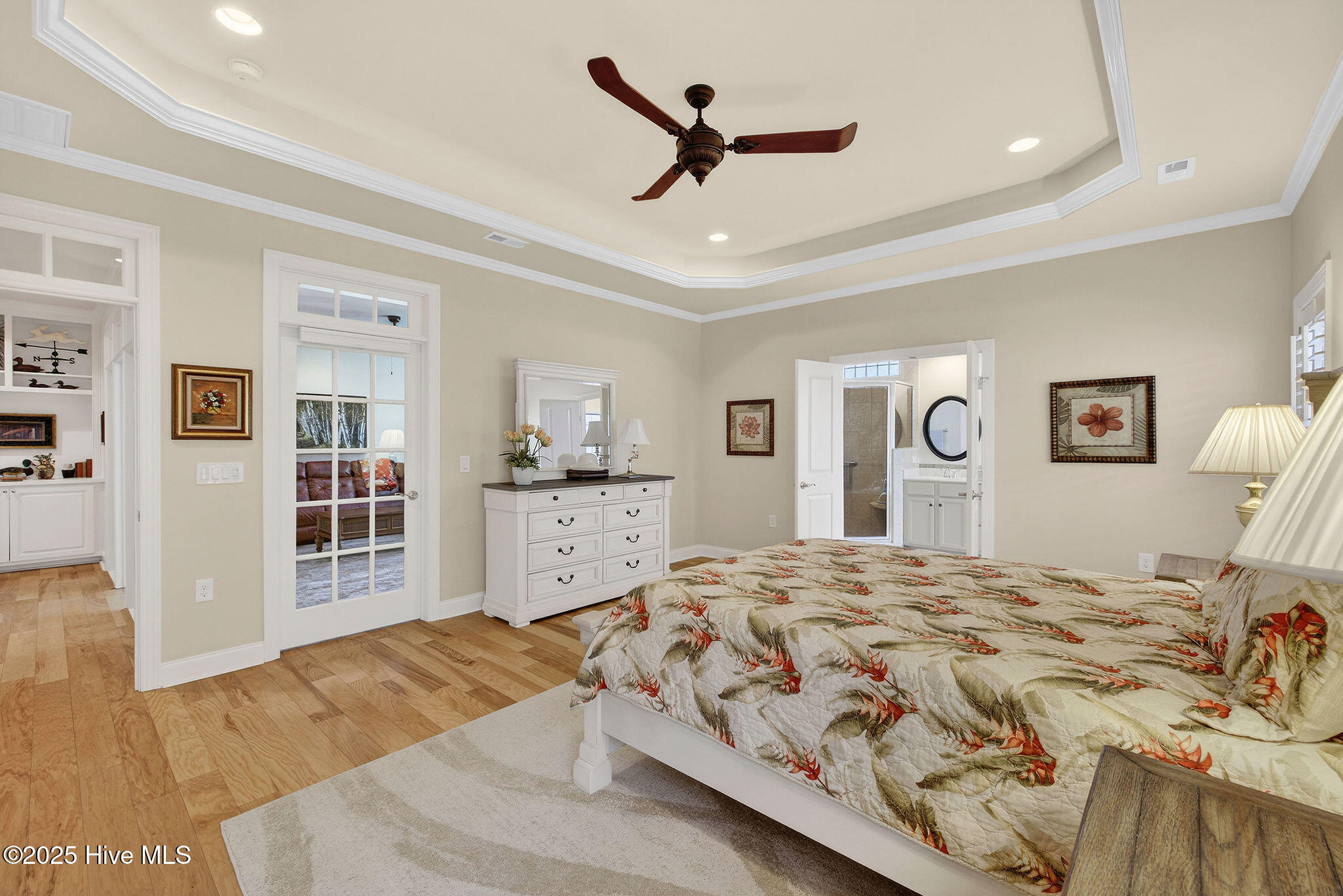 100544903 | Photo 22