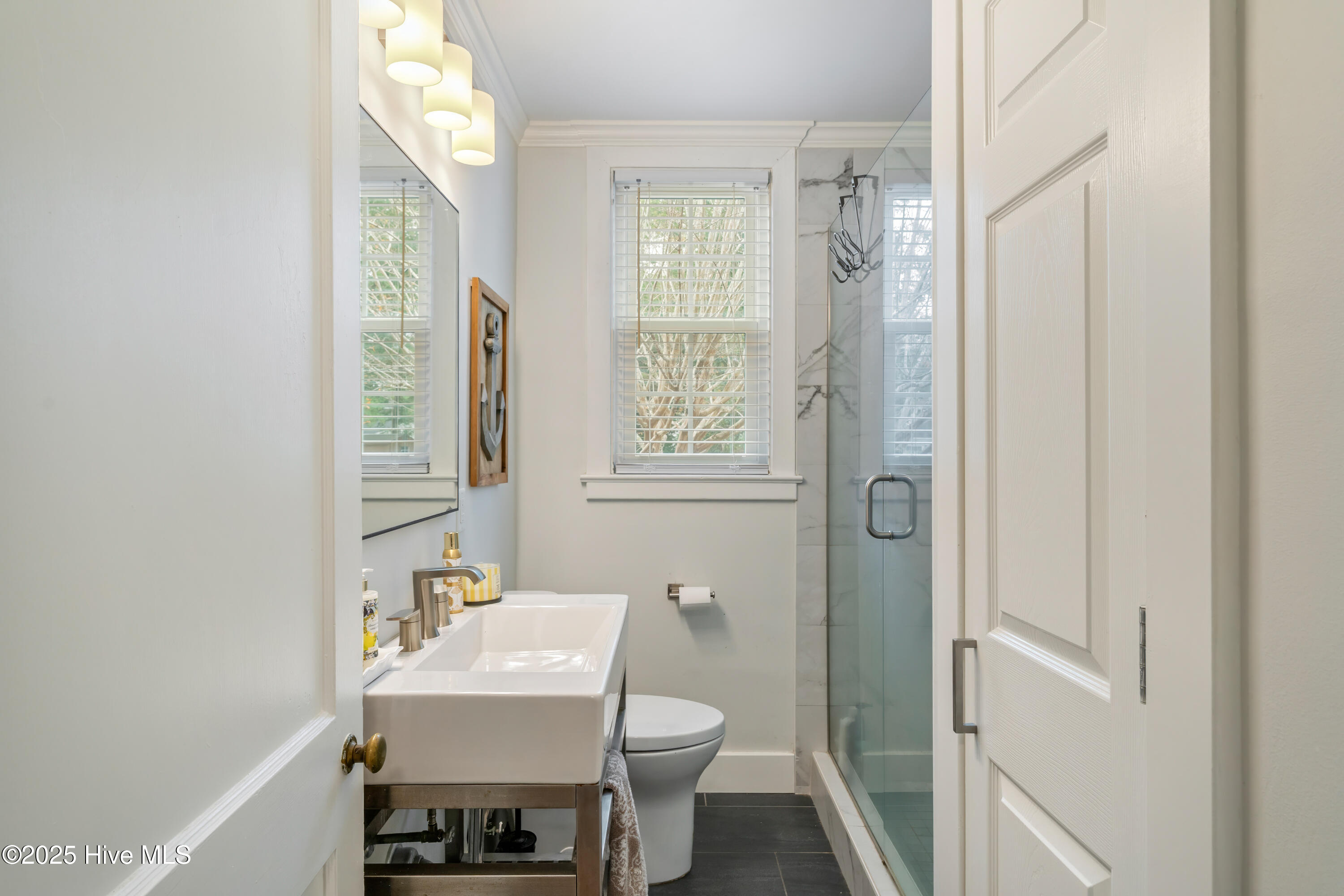 100539316 | Photo 22