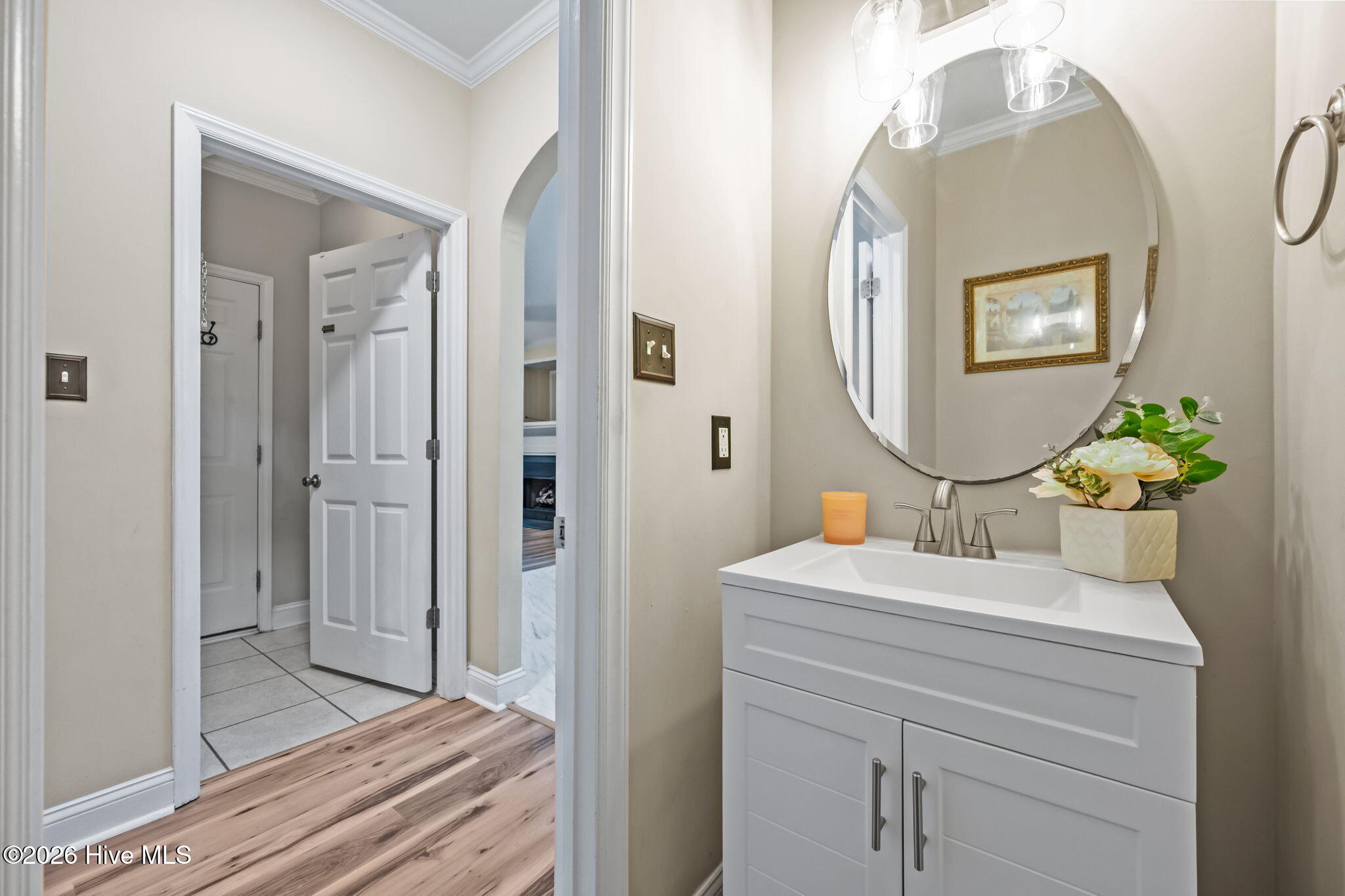 100548708 | Photo 14