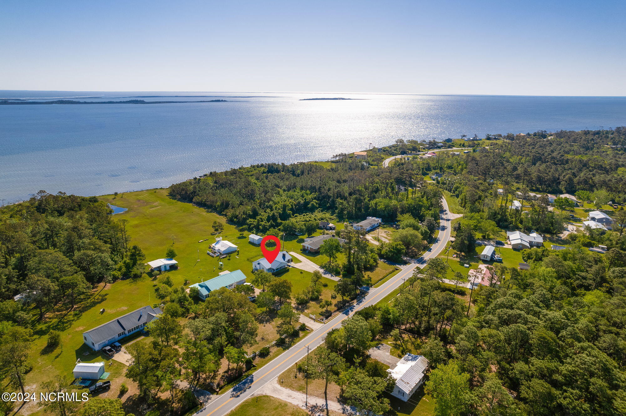 2604 Cedar Island Road,Cedar Island