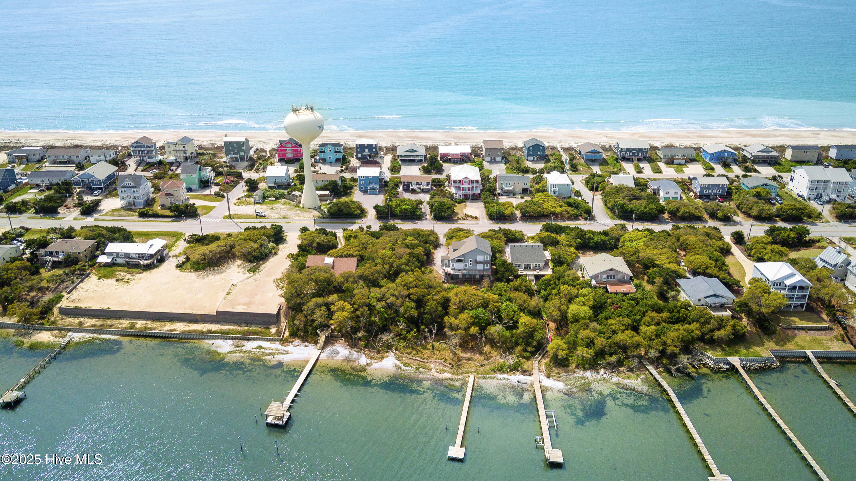 708-EmeraldDr-4-11-2024-007