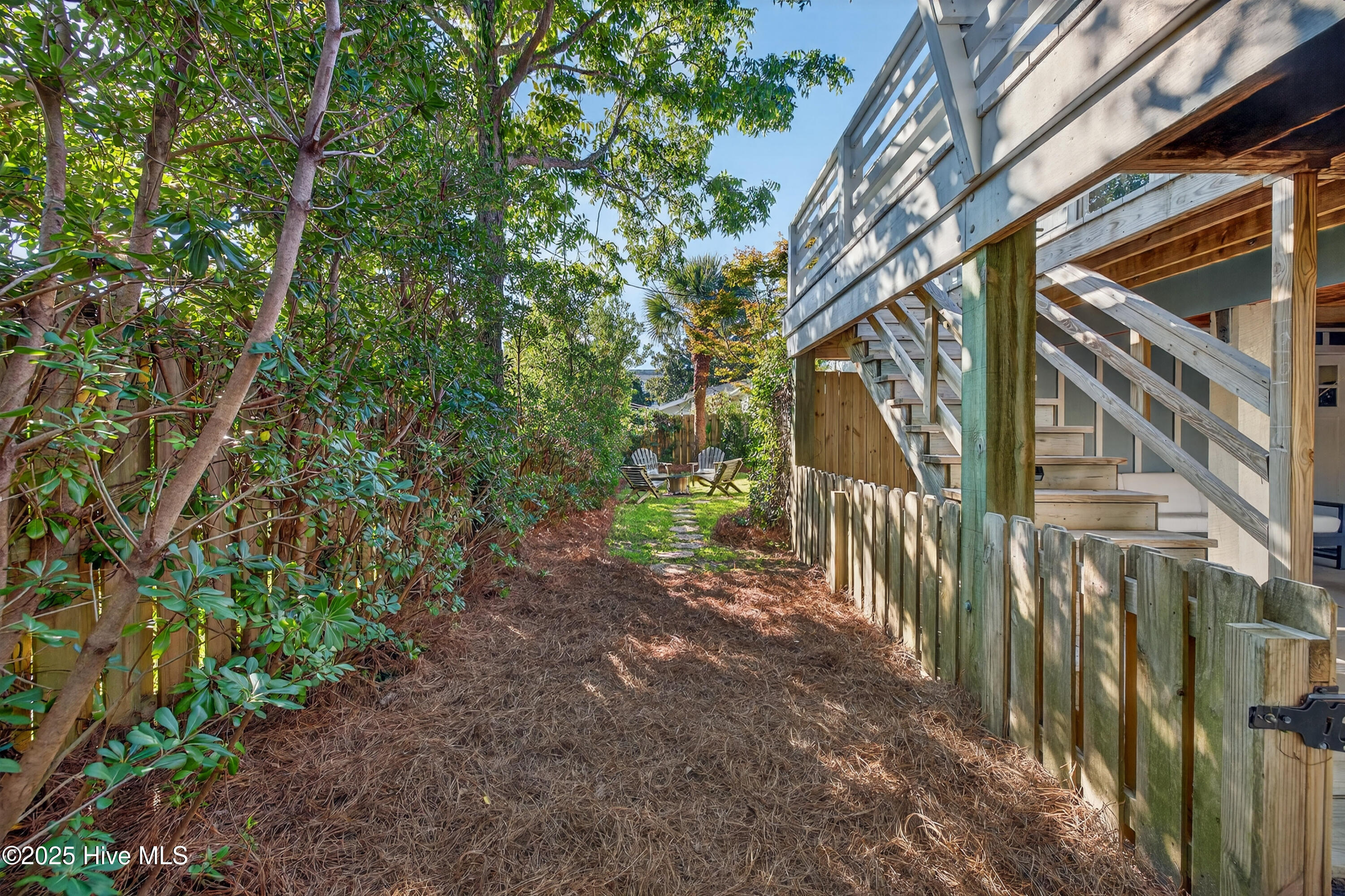 13 Myrtle Court, Wrightsville Beach, NC 28480 – photo 24: 028_023_6q7a5364_690