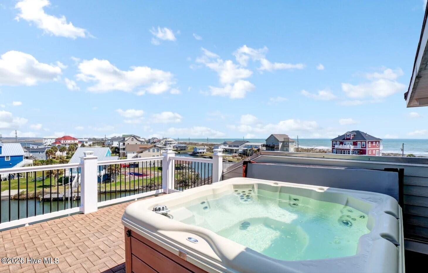 100519019 | Photo 37