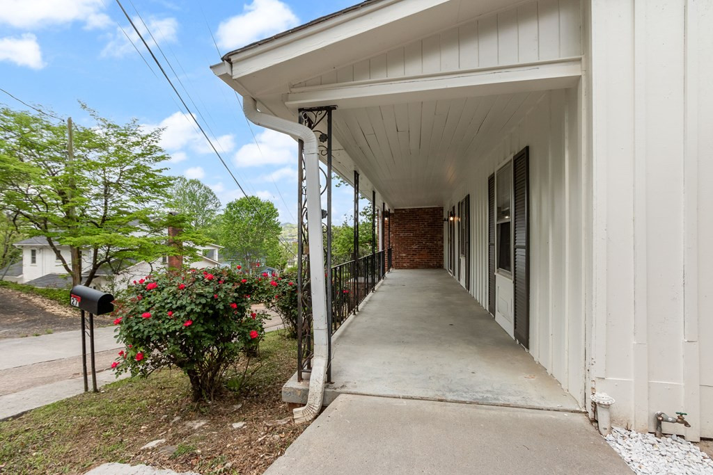 27 Bayless Street, Murphy, NC 28906 Listing Photo  5