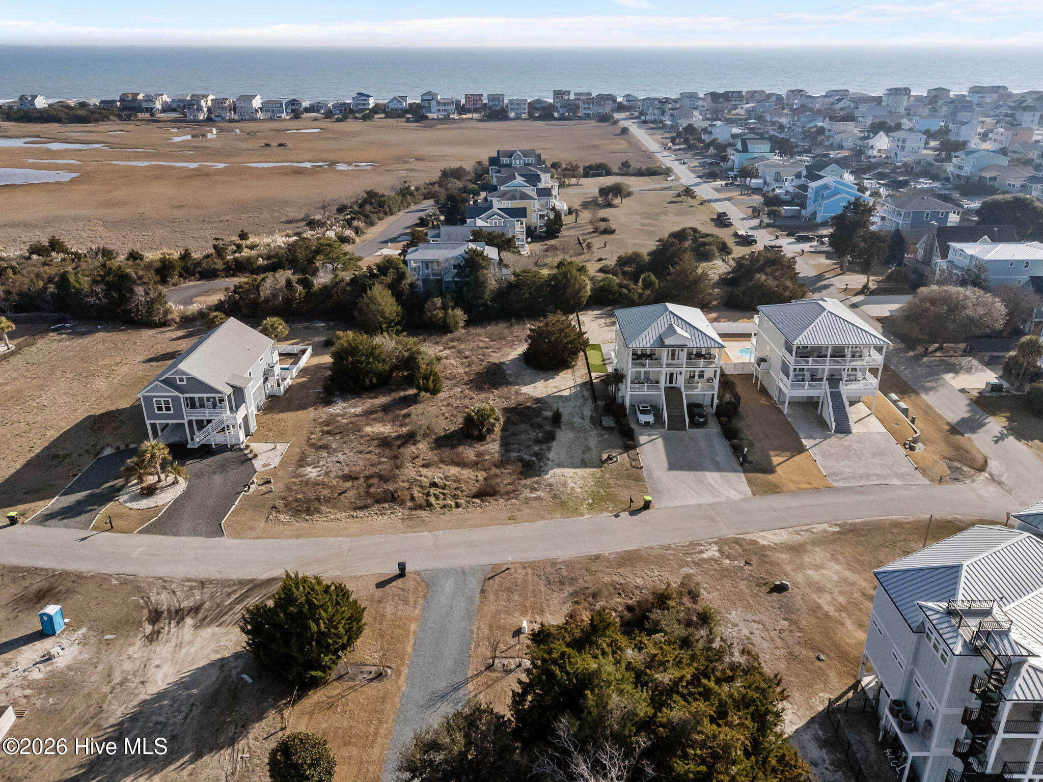 100553415 | Photo 19