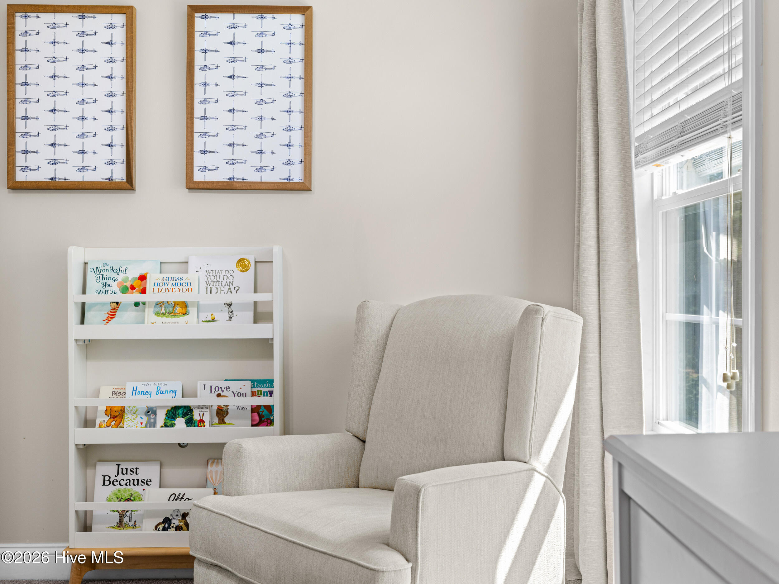 100566633 | Photo 57