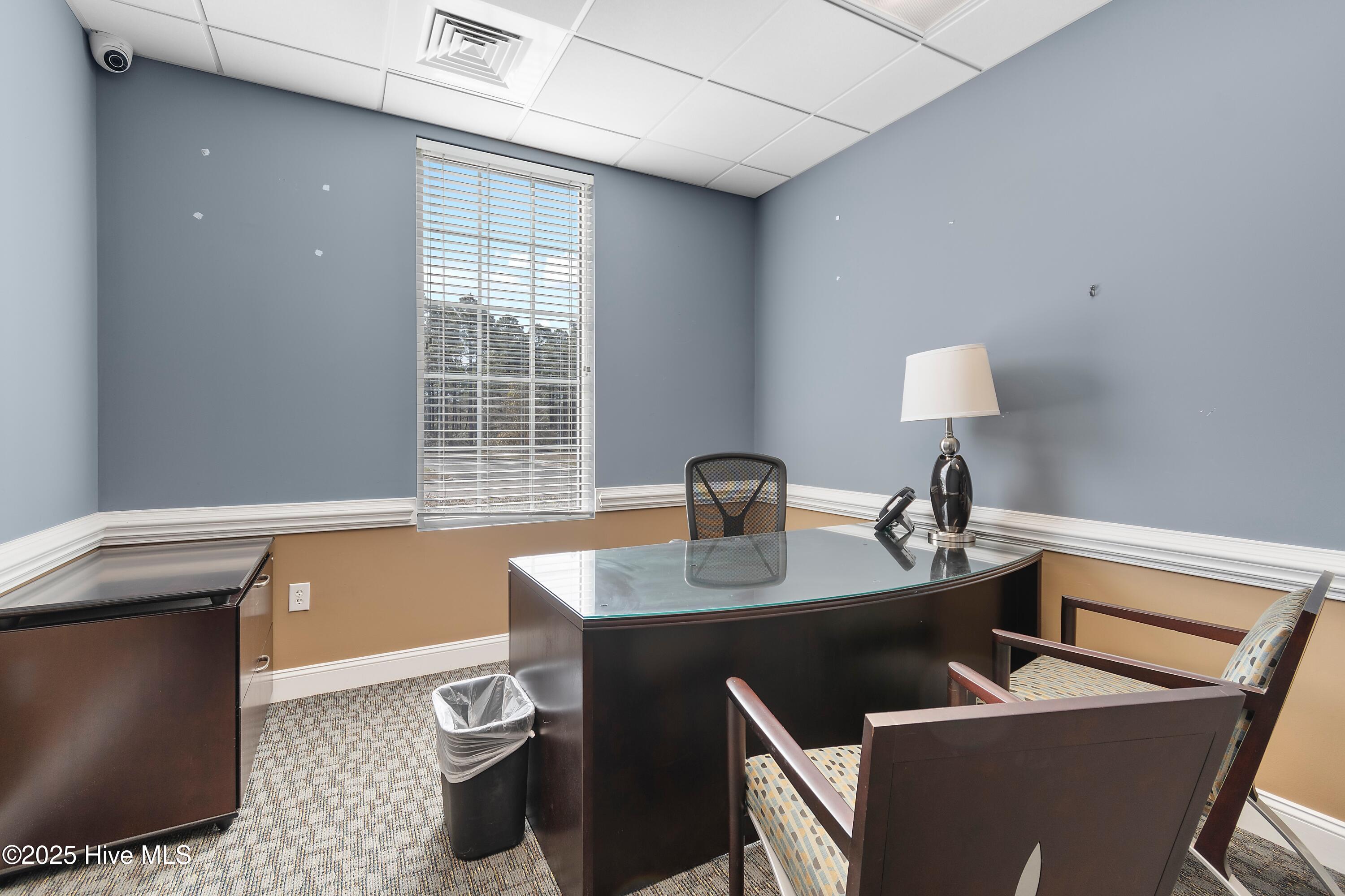 100491717 | Photo 41