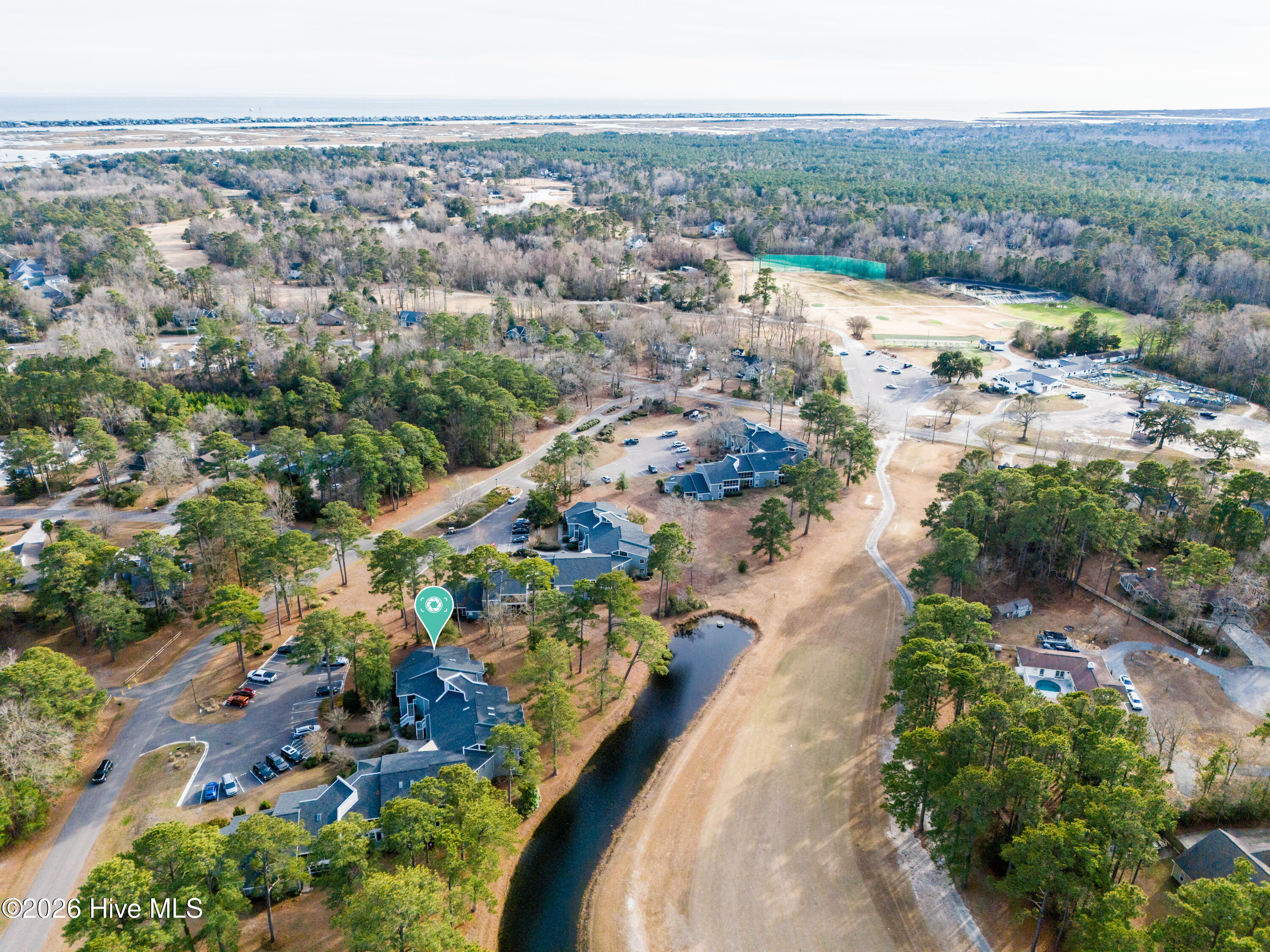 100549280 | Photo 38