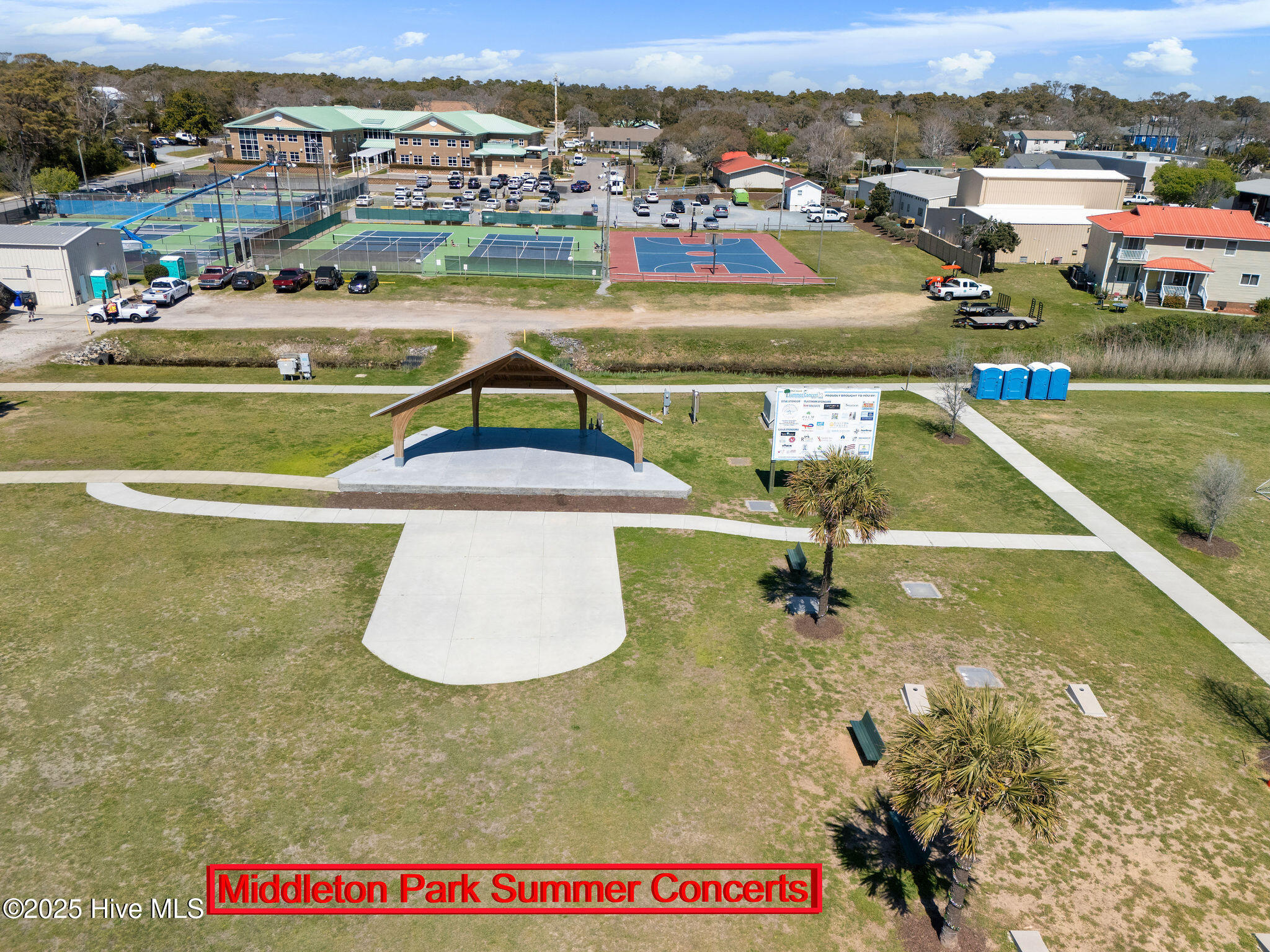 100526729 | Photo 98