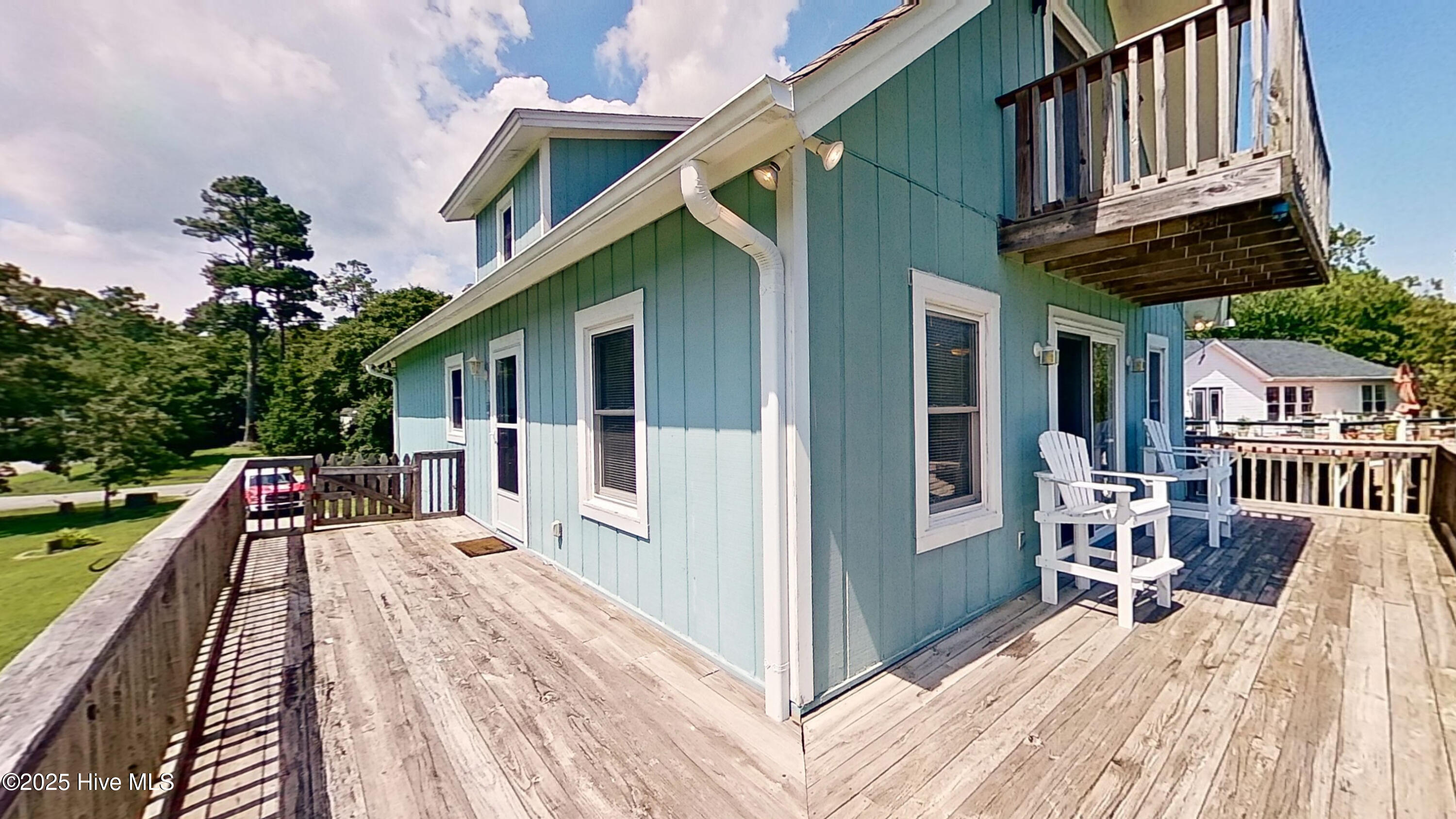 100543059 | Photo 49