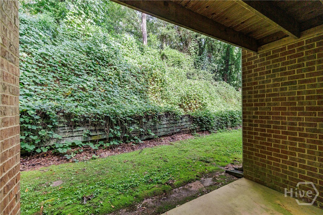 1055 Baxter Street 502