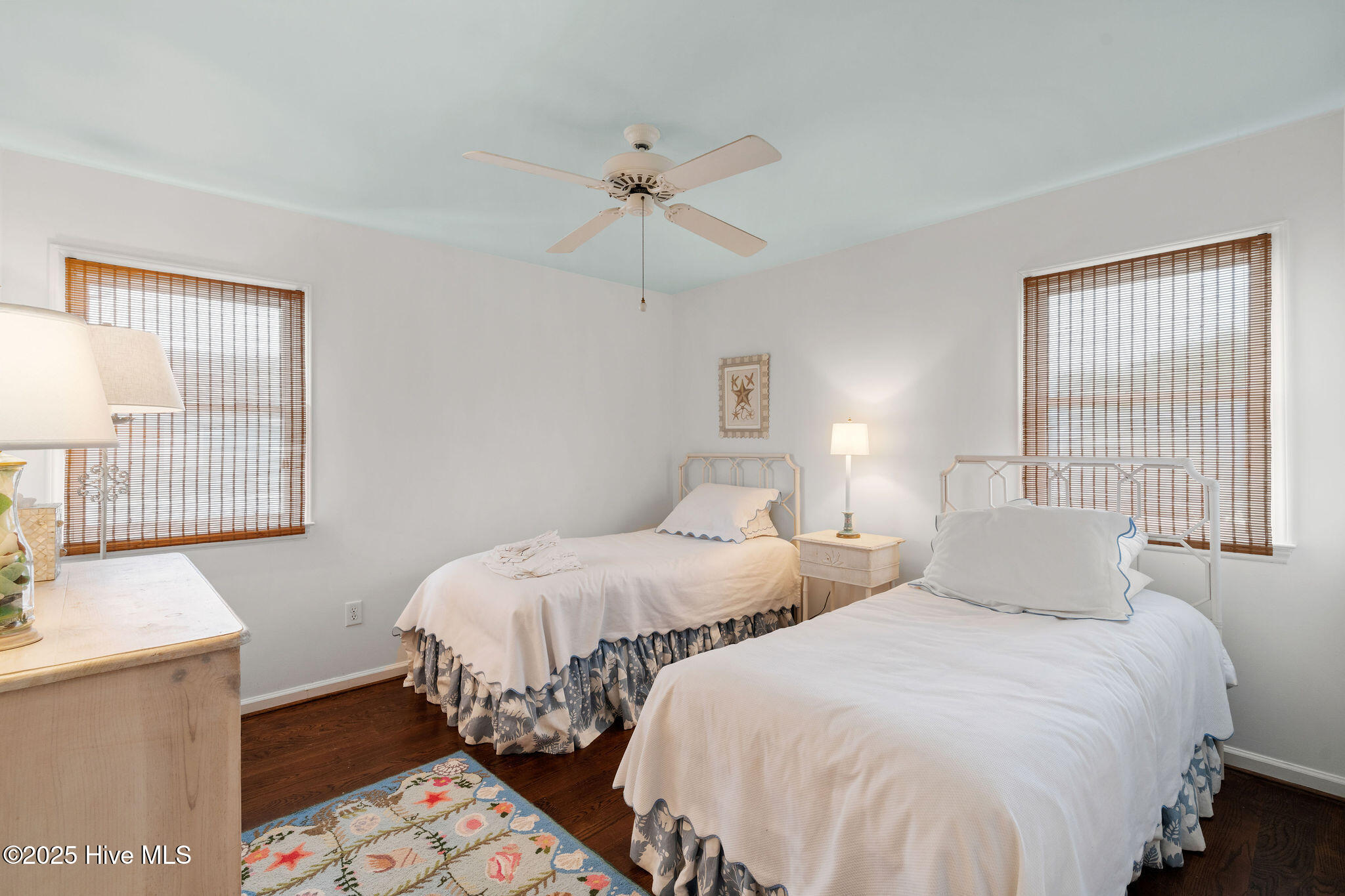 100510595 | Photo 21