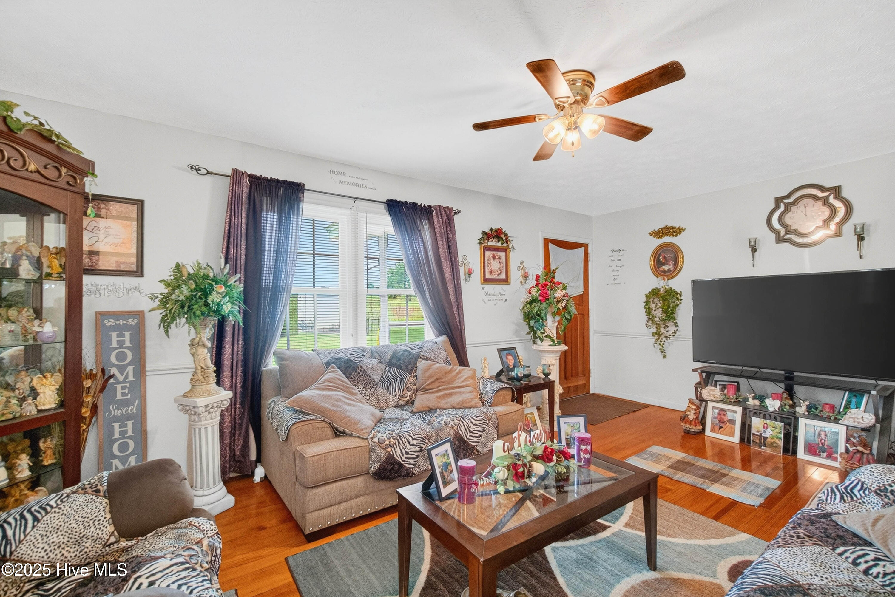 100521509 | Photo 17