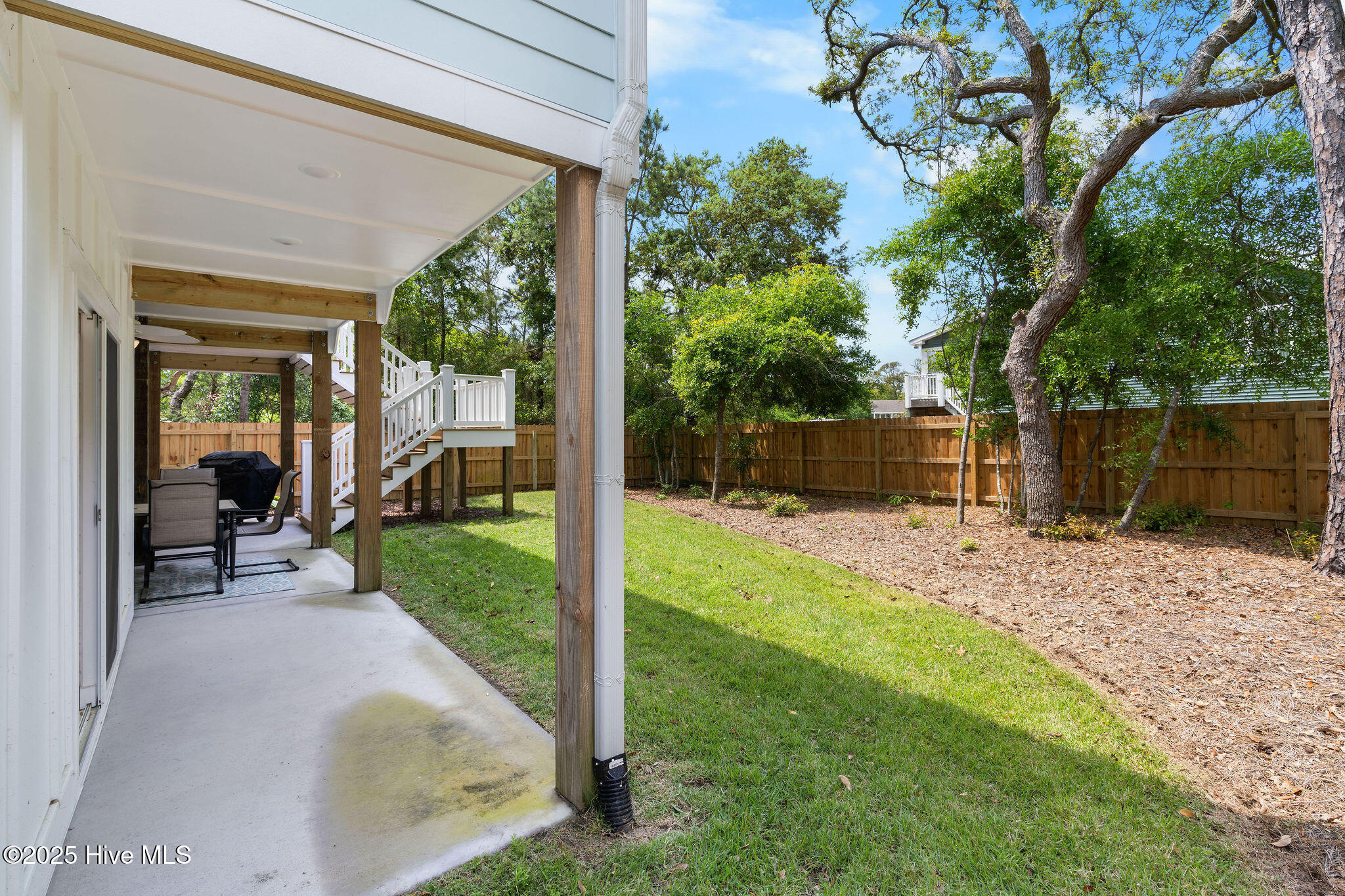 100555658 | Photo 55