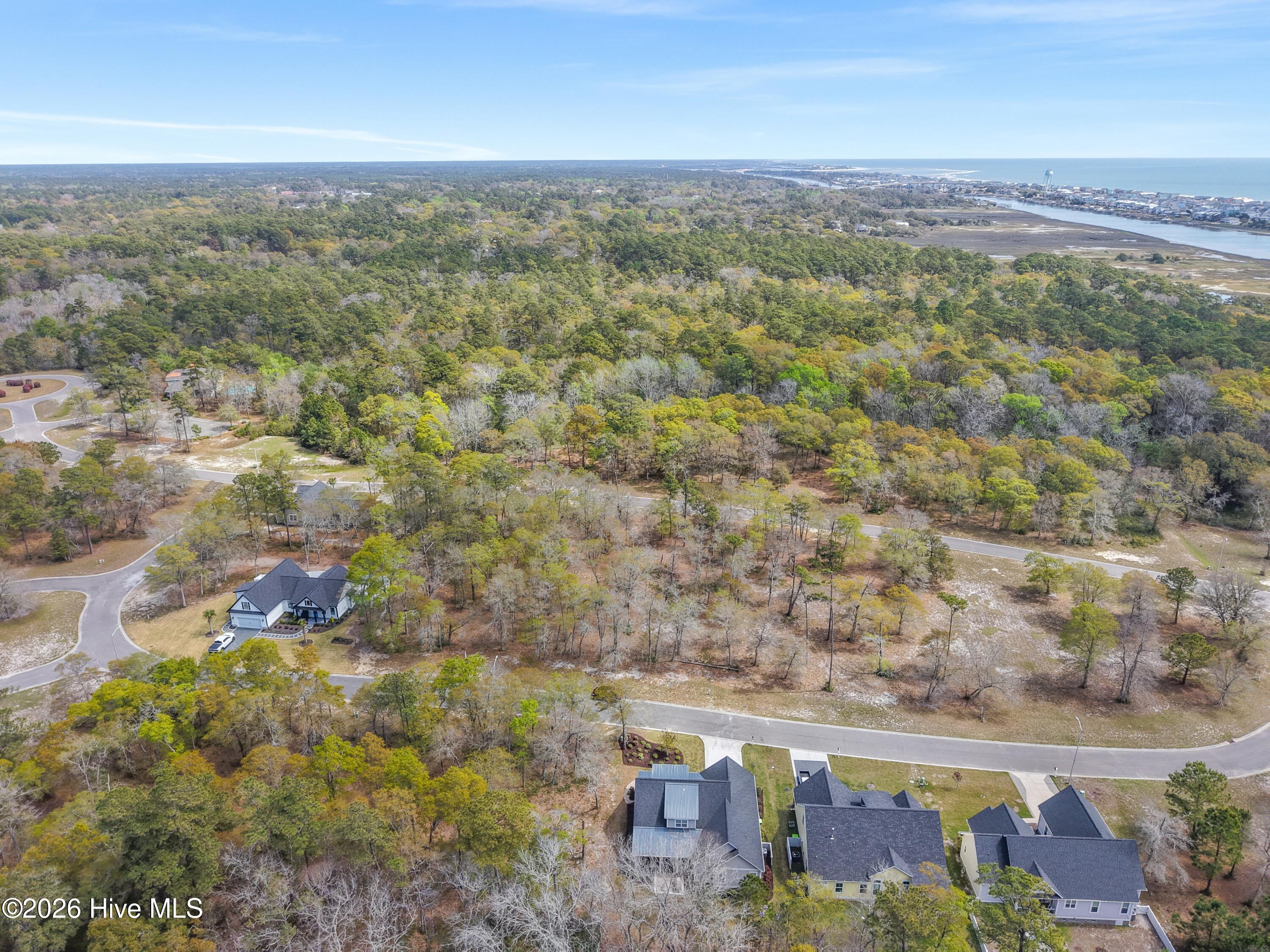 100565017 | Photo 75