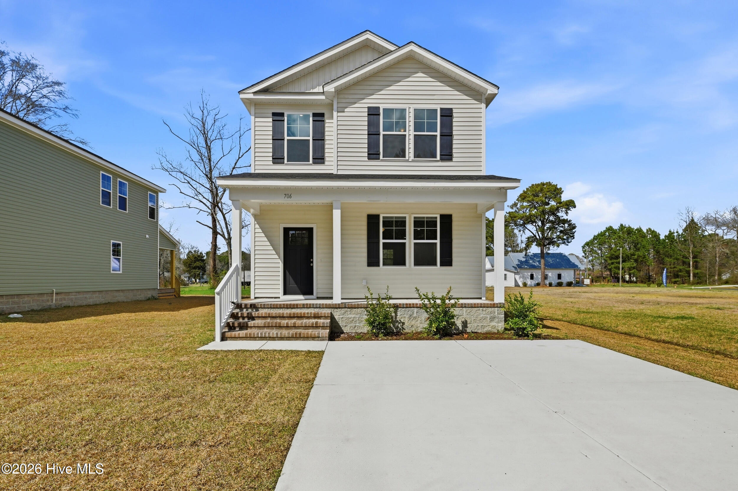 708 W Hayes Street image