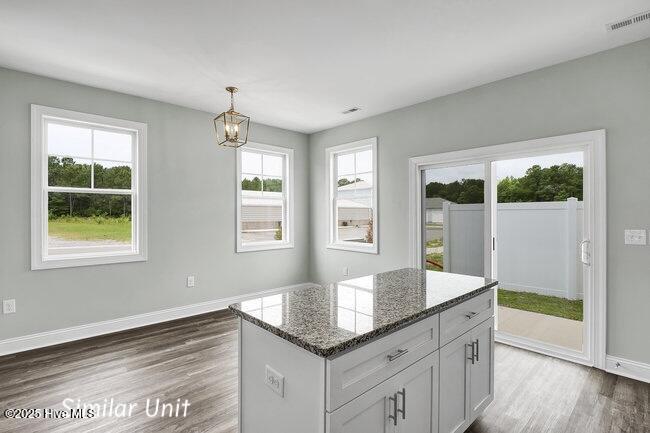 100543648 | Photo 10