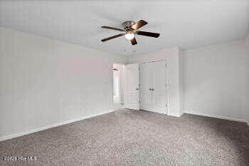 100548839 | Photo 29