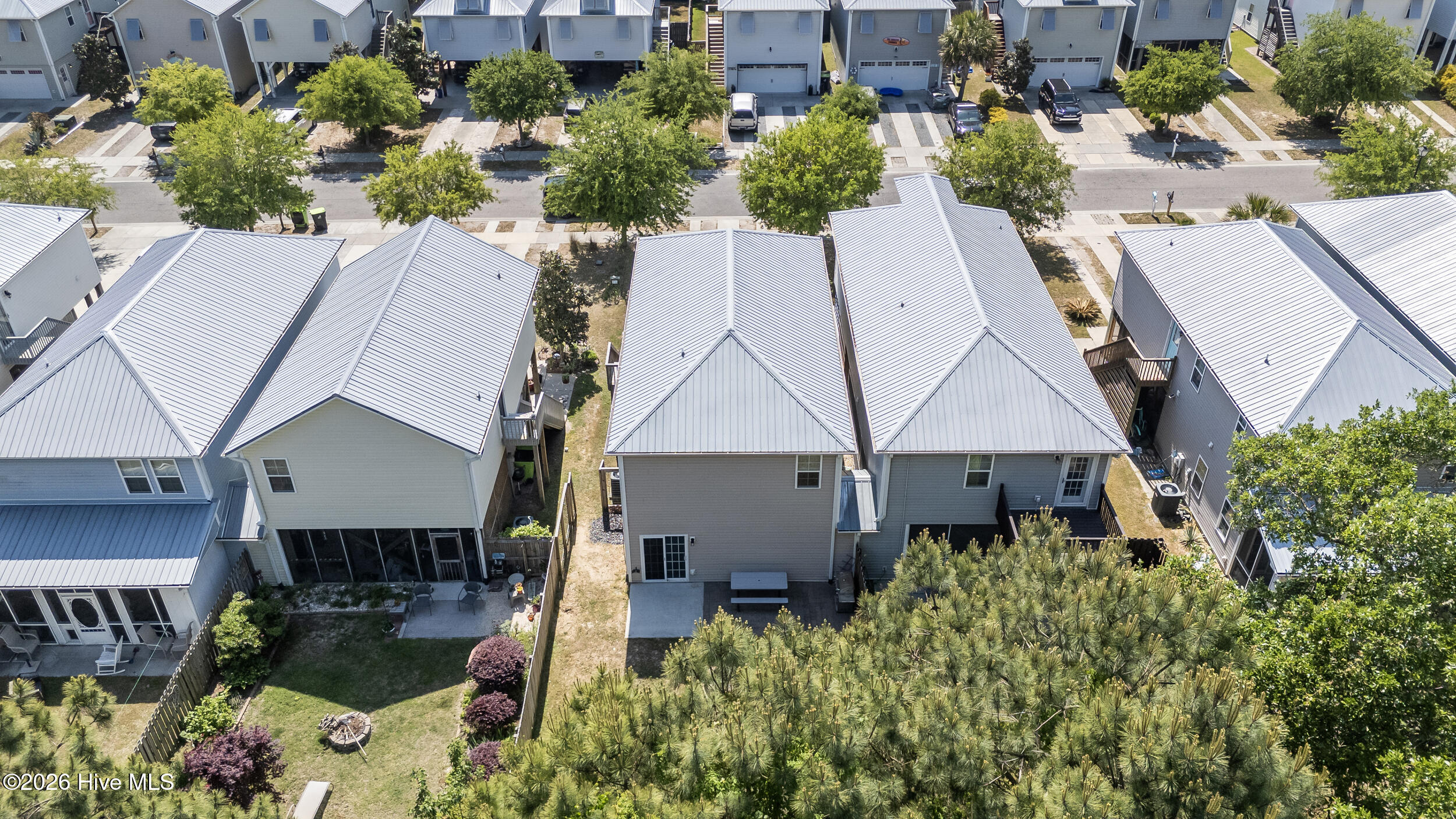 100569653 | Photo 35