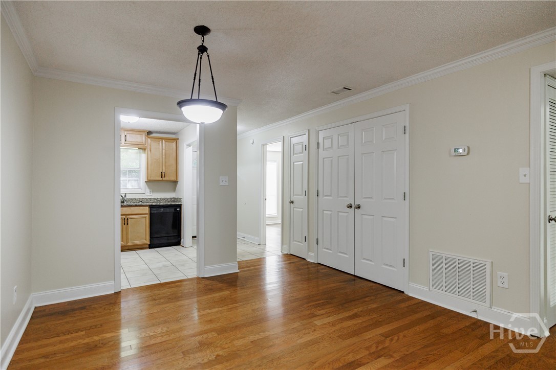 1055 Baxter Street 502