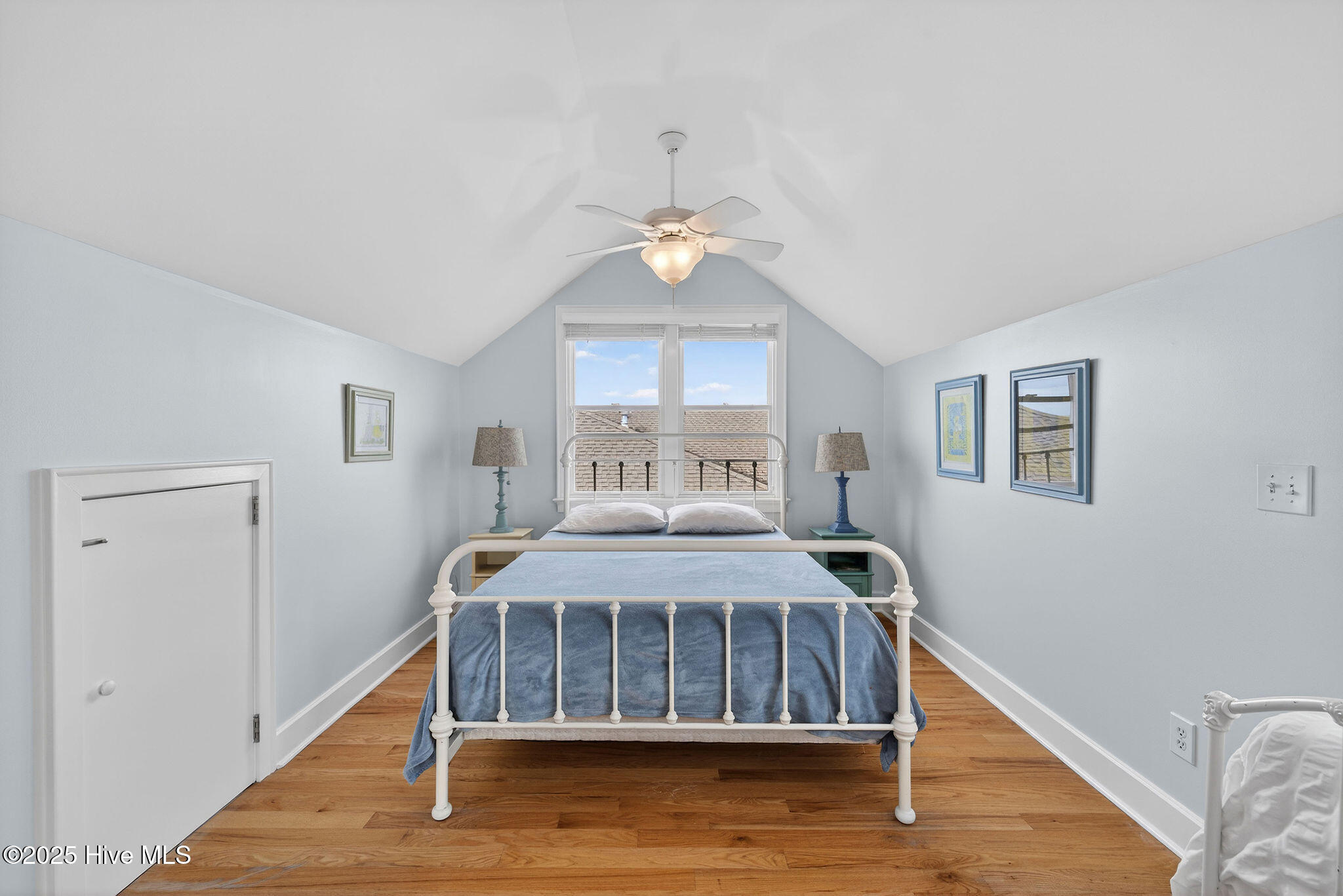 100546146 | Photo 42