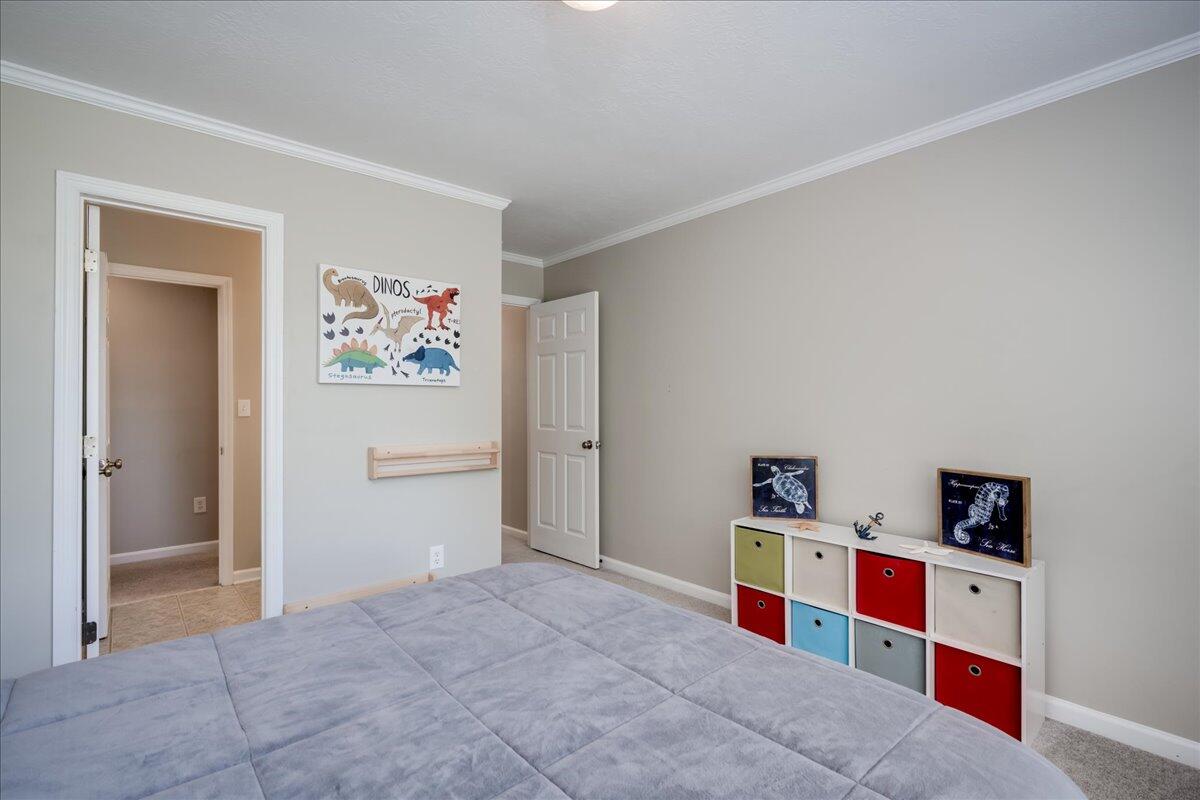 4885 Rolling Hill Road
