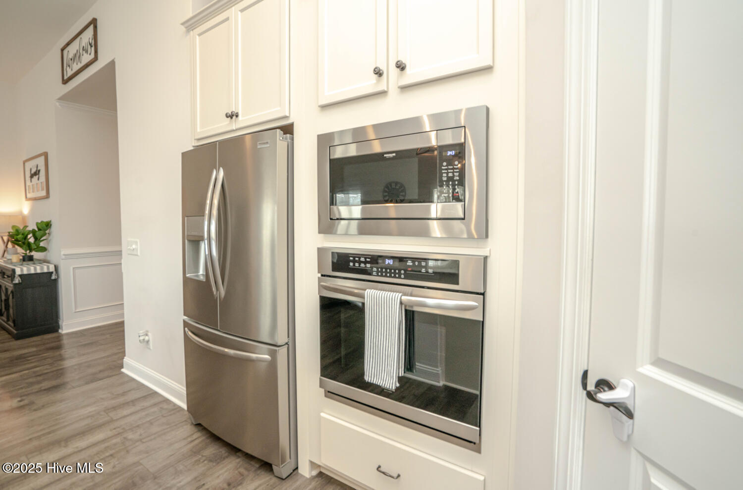 100547229 | Photo 15