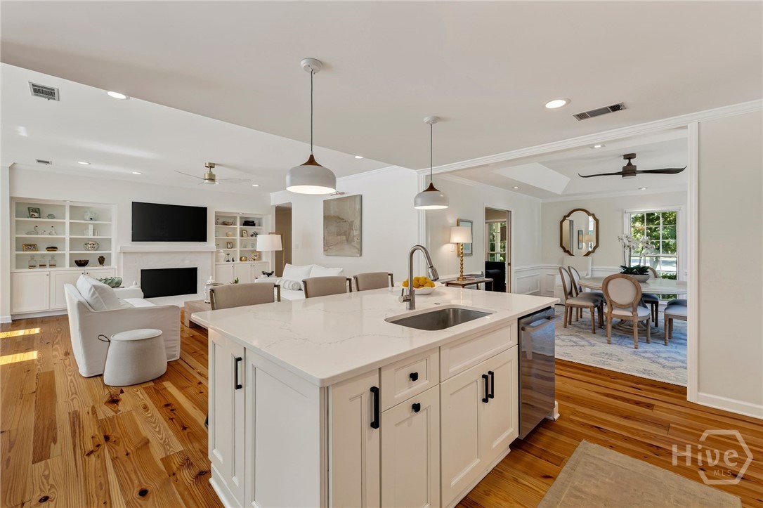 Modern Gourmet Kitchen
