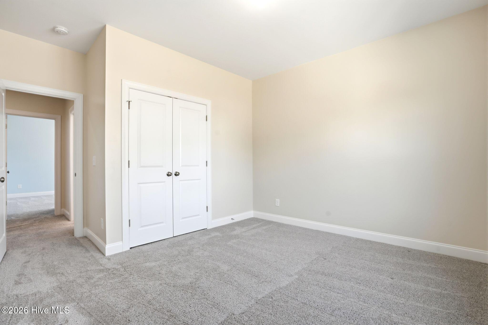 100562109 | Photo 62