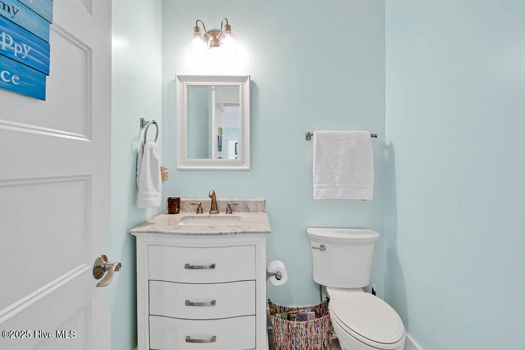 100516737 | Photo 29