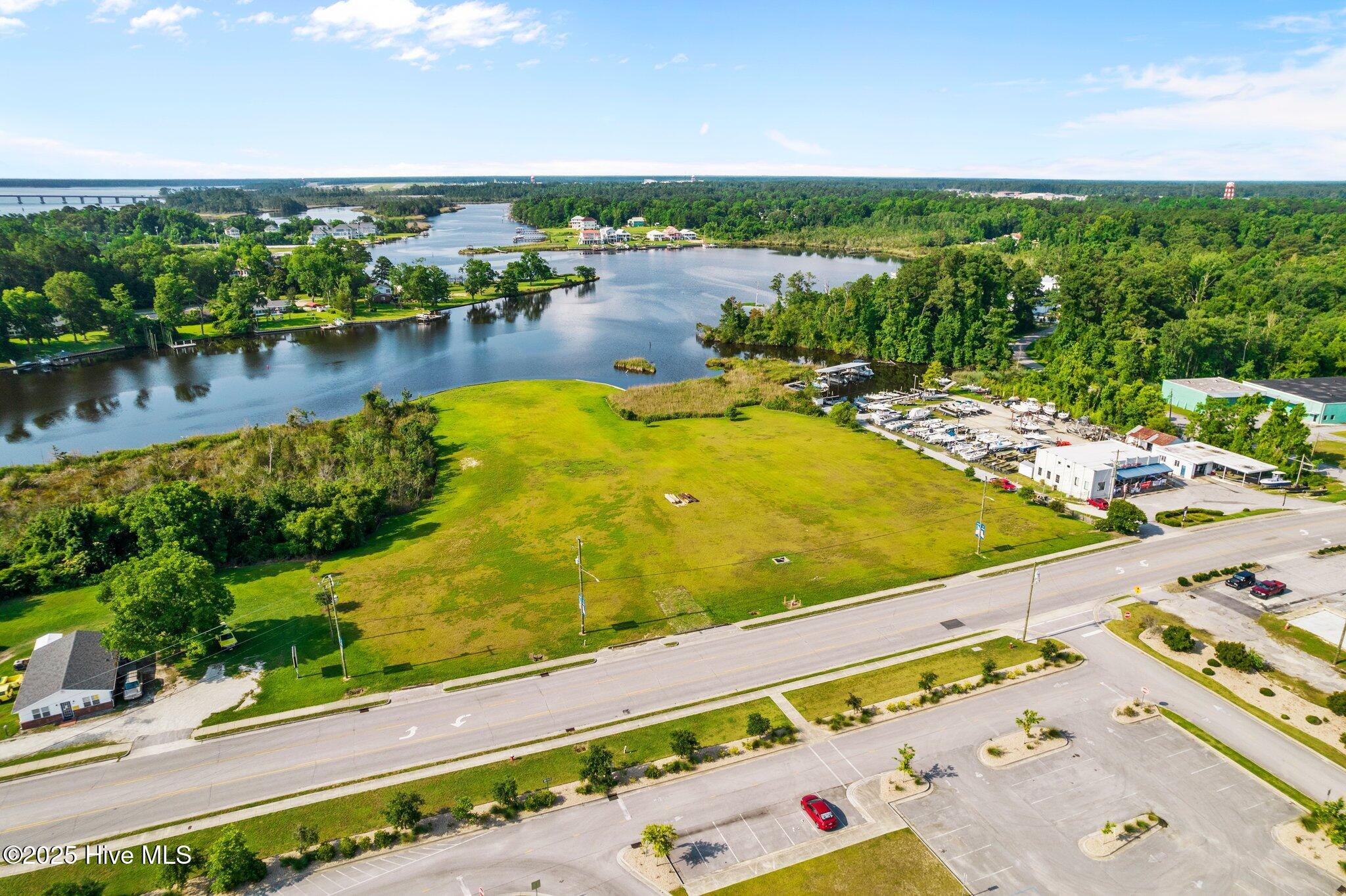 100506510 | Photo 11