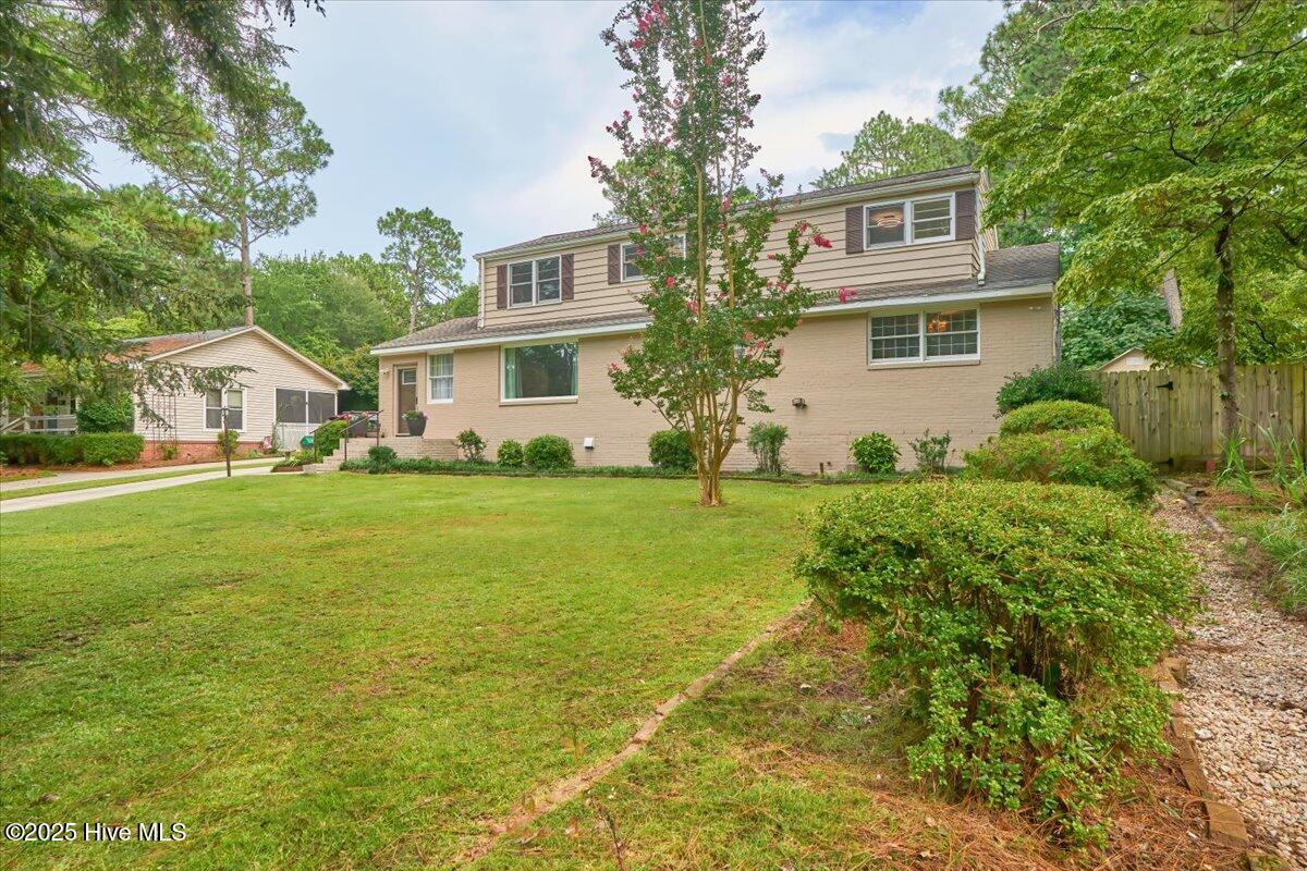 083-4_825 N Saylor St, Southern Pines, N