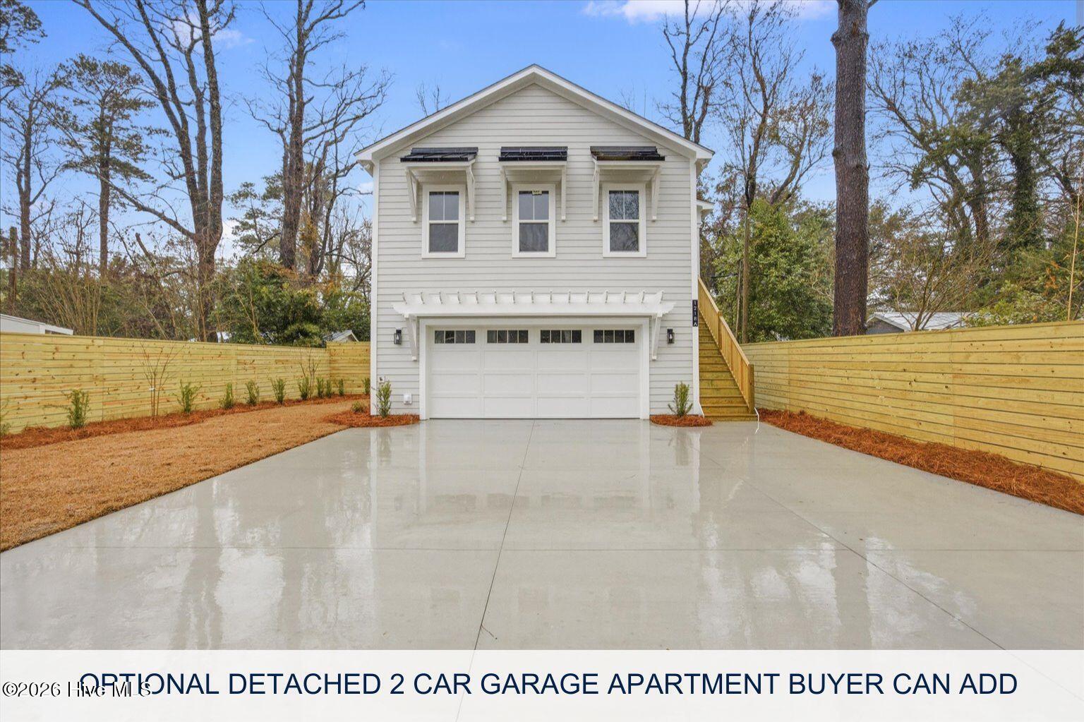 100567849 | Photo 38