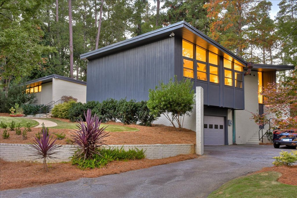Garage and Driveway