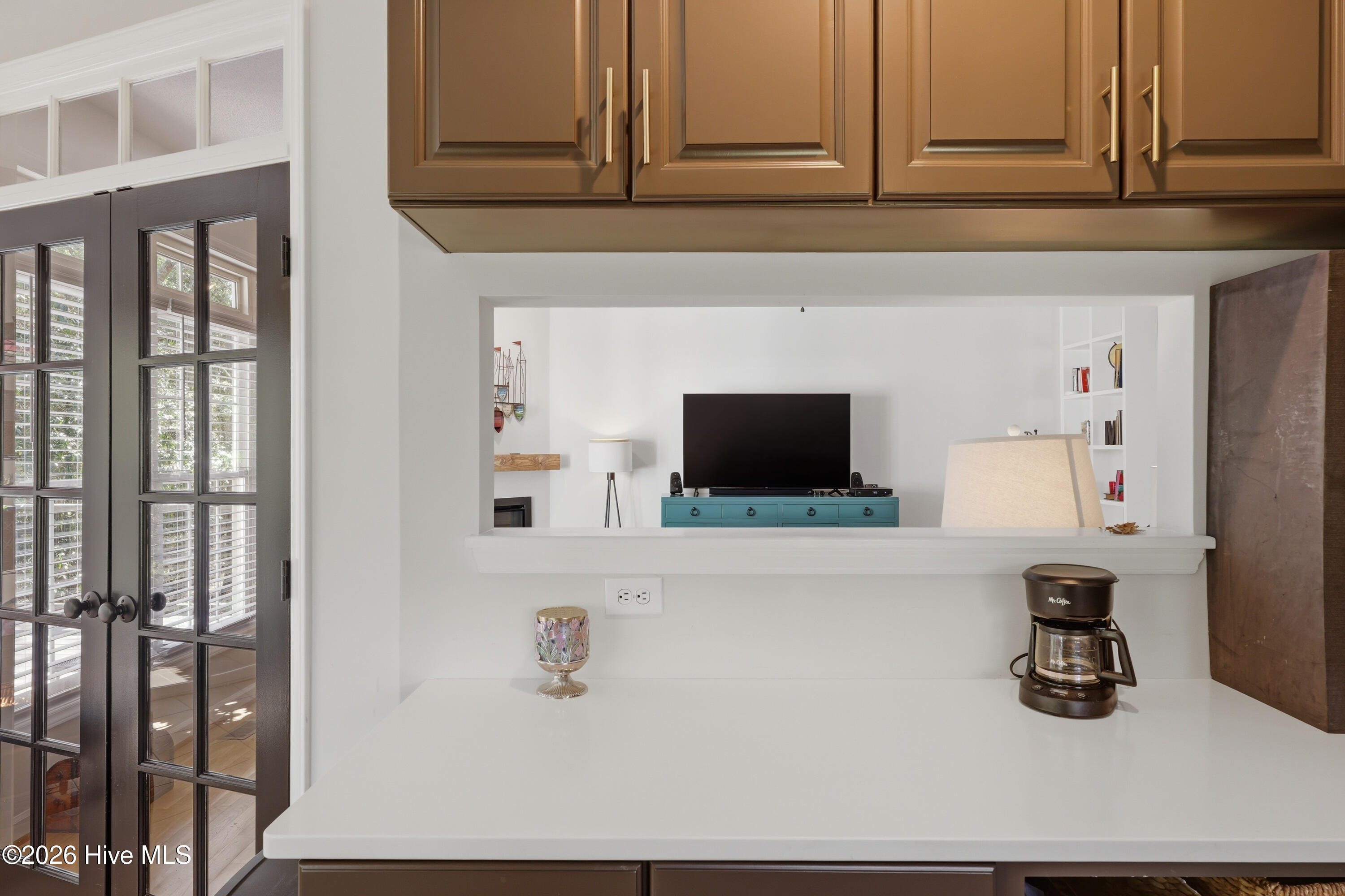 100561627 | Photo 35